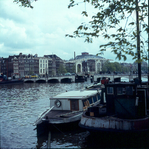 S.9100(1414); Amstel met Magere Brug; diapositief