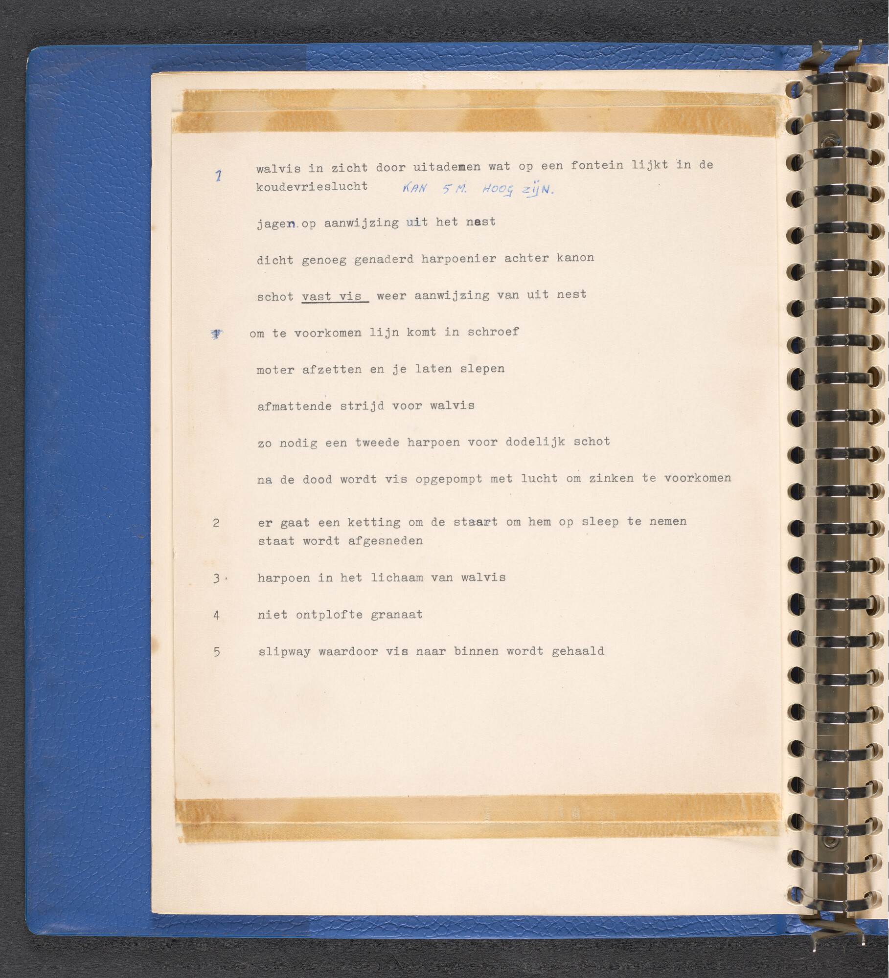 2022.1516; Multomap met foto's gemaakt tijdens reizen van walvisfabrieksschip Willem Barendsz (I), seizoenen 1947-'48 t/m 1950-'51; fotoalbum