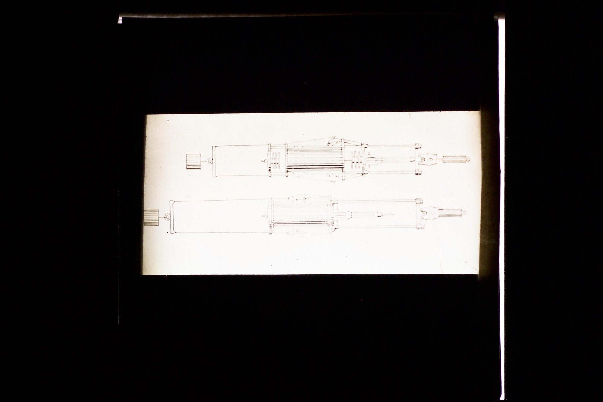S.3319(278); Tekening van (vermoedelijk) een lodingsapparaat; lantaarnplaatje