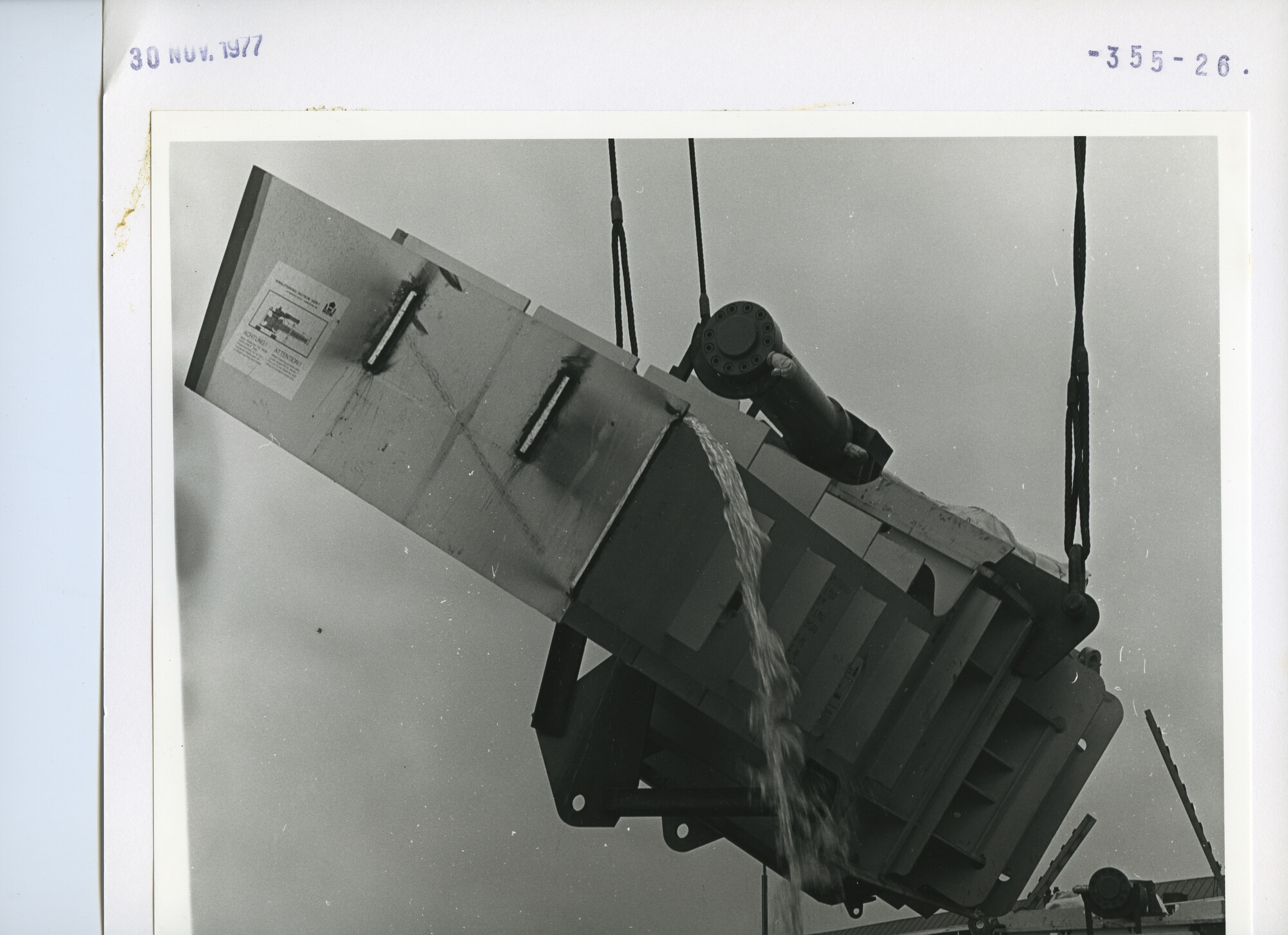 S.5444(6033)3; Foto van de stabiliser-sectie voor het containerschip ms. Incotrans Spirit; foto