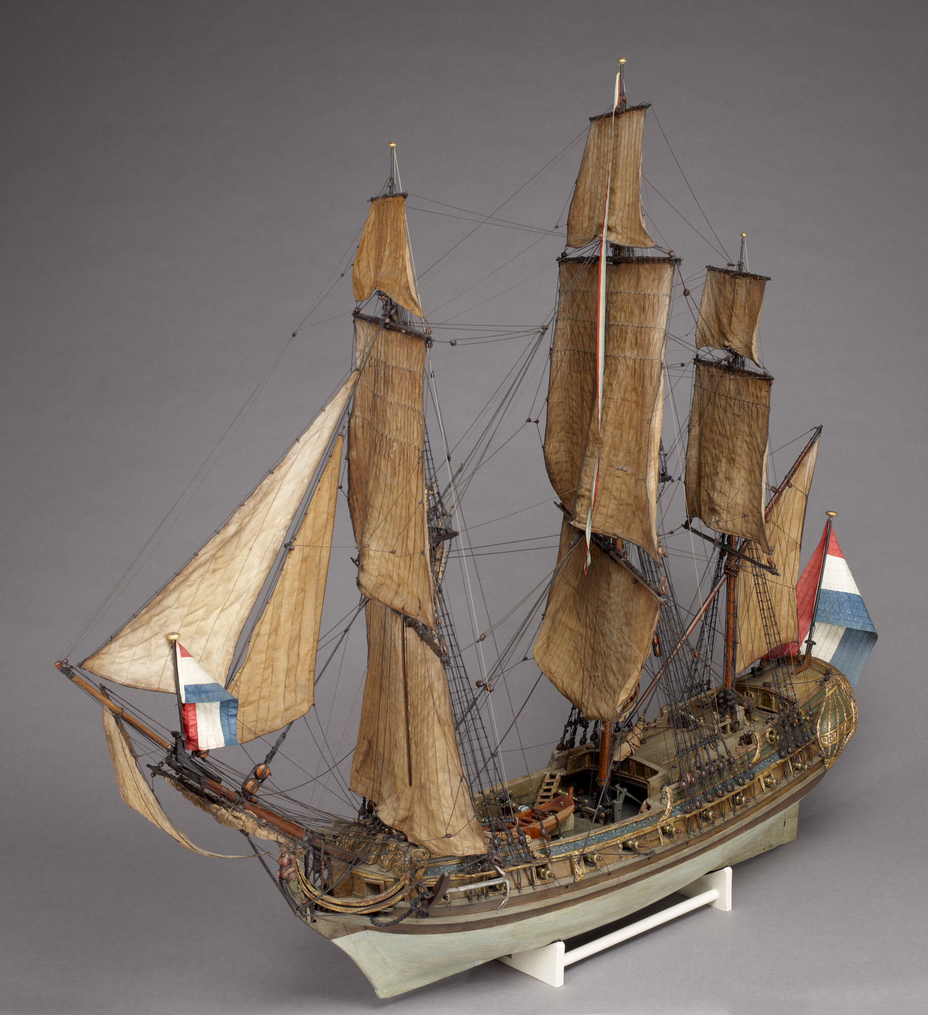 S.1198; Model van het koopvaardijschip D'Keulse Galy; scheepsmodel