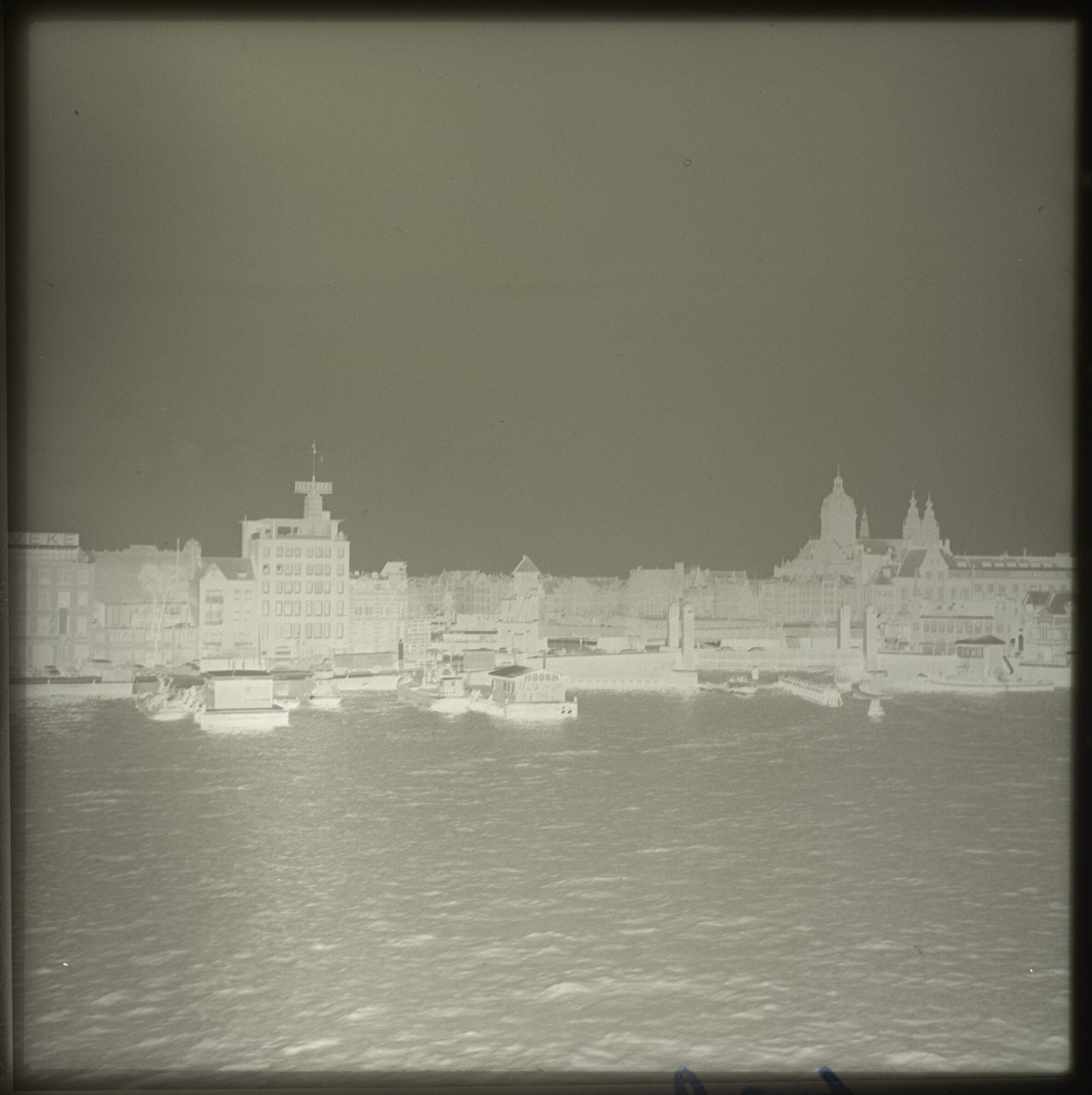 A.5263(02); Negatieven van een reis met het vrachtschip 'Woltersum' van de Stoomvaart; negatief