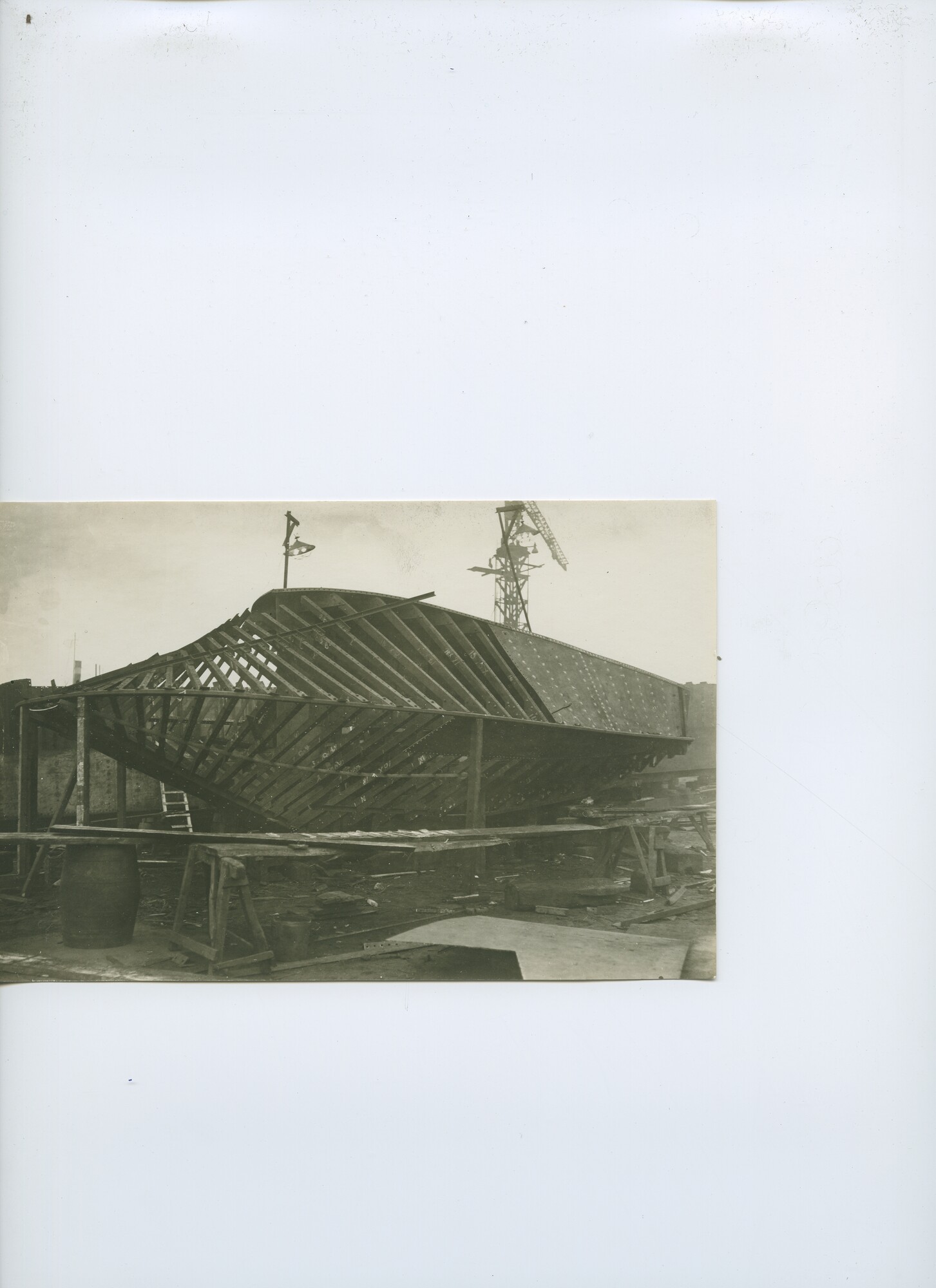 S.6386(114)0123; Foto van ijsploeg (zijaanzicht); foto