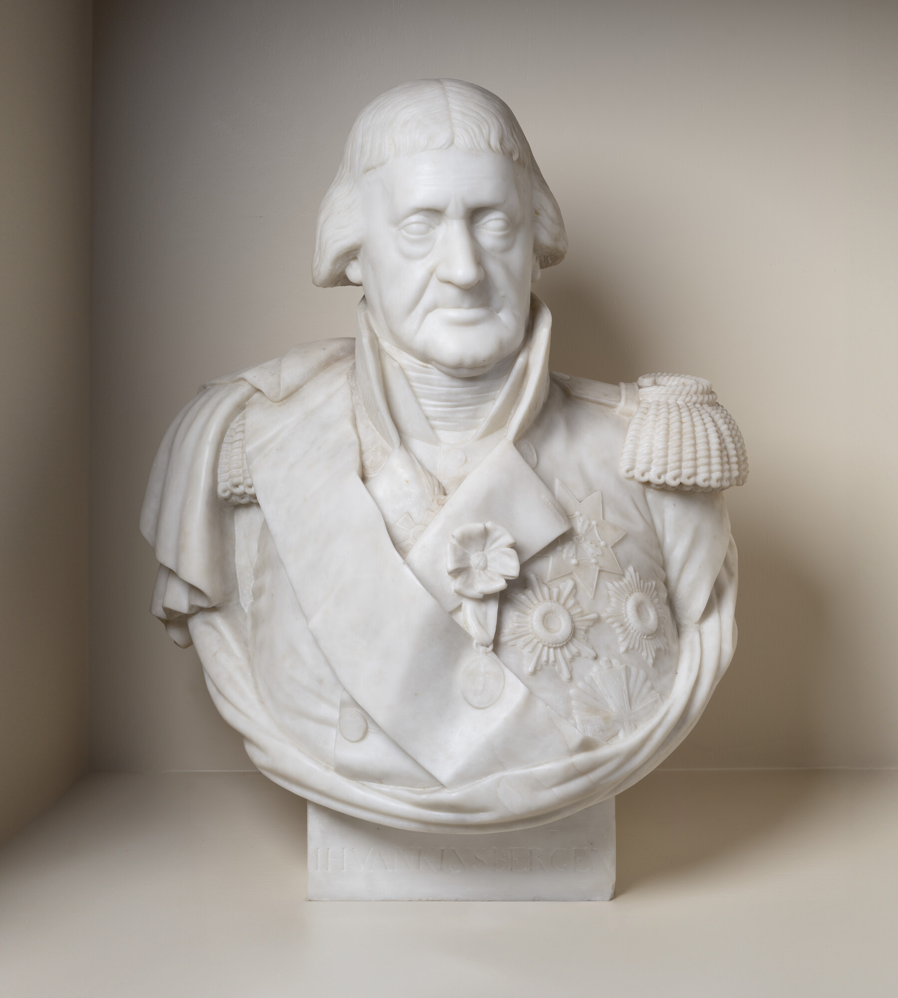 1991.0226; Marmeren borstbeeld van Jan Hendrik Ridder van Kinsbergen; beeld