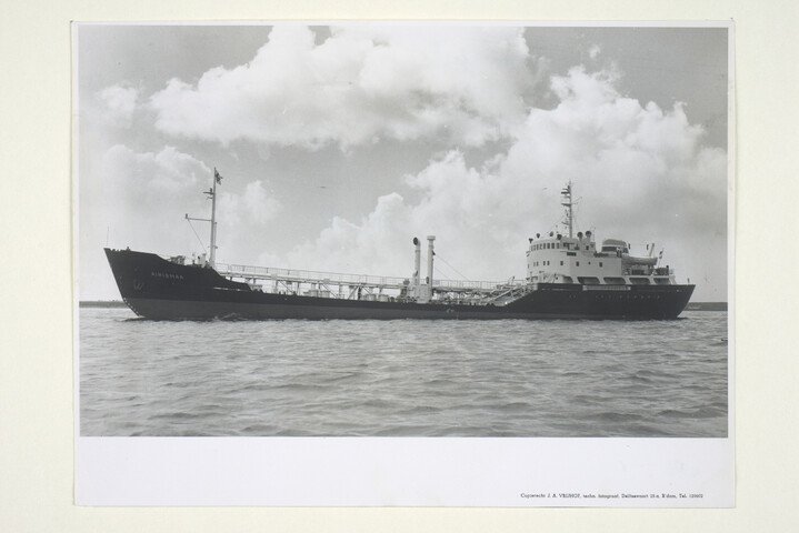 S.5219(12)0291; Foto's van de proeftocht tanker ms. 'Airismaa', gebouwd op de dwarshelling van de ASM; fotoreportage