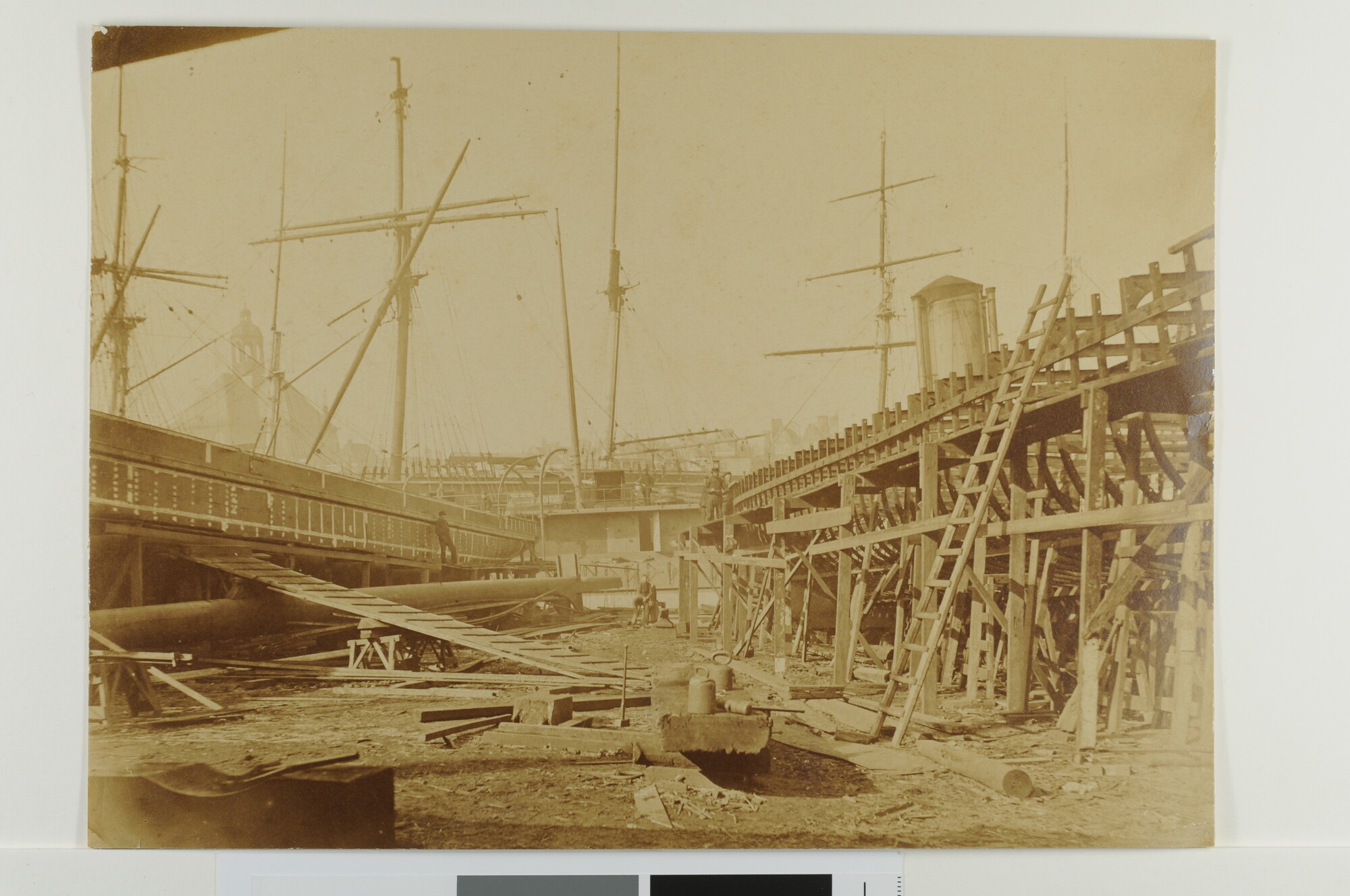 S.2433(03); De werf van de firma Huygens & van Gelder te Amsterdam; foto