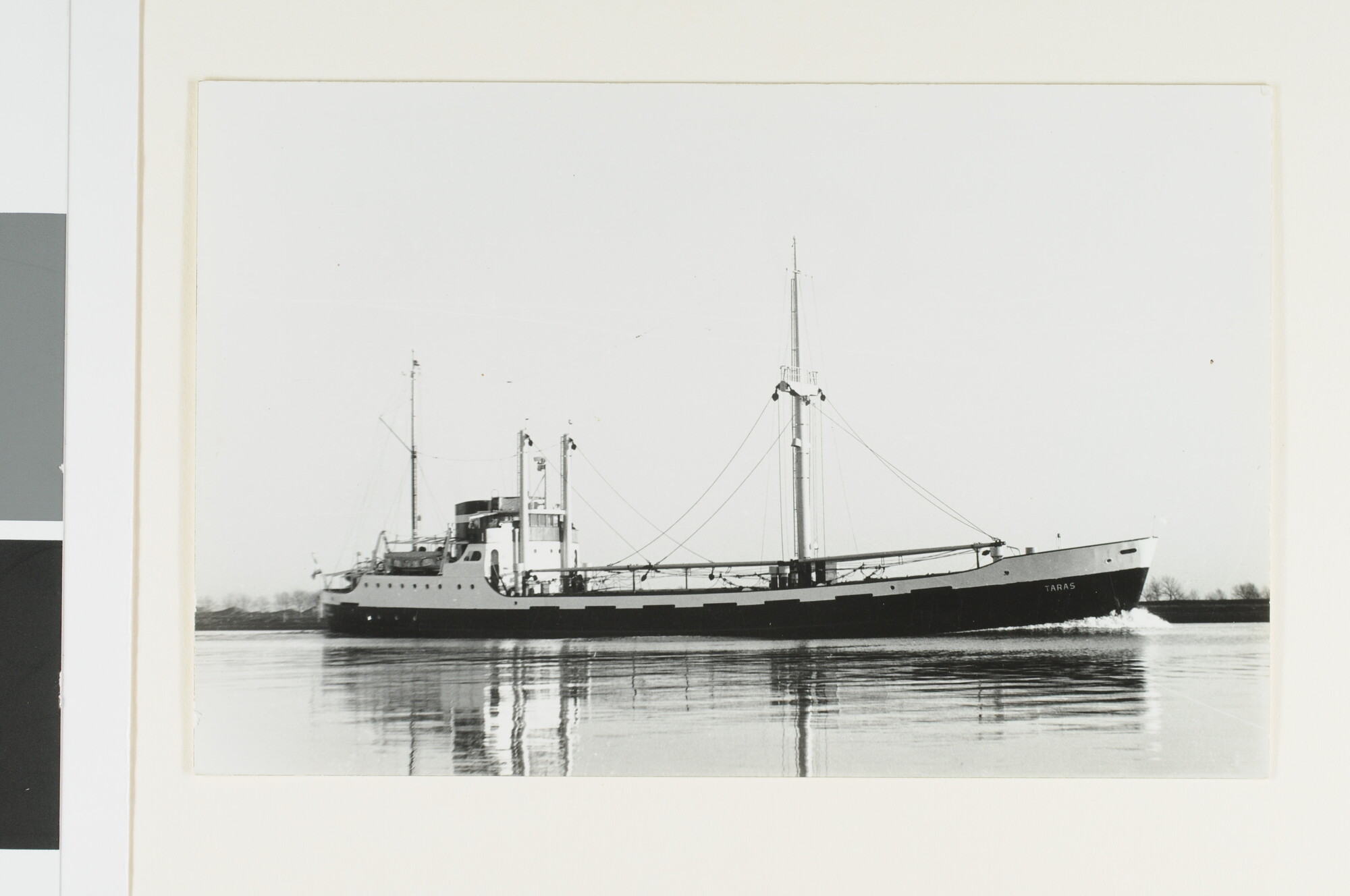 A.4743(33); De coaster ms. 'Taras' van de KNSM; foto