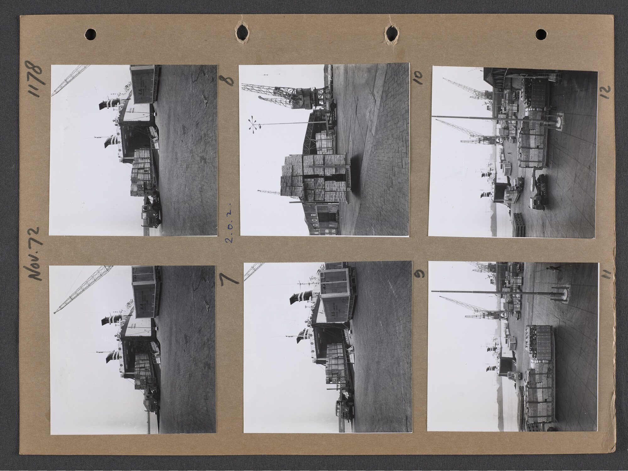 S.9102(30); Multomap met foto's door Ben Burgers, samengesteld door de Vereniging De Amsterdamsche Haven; foto