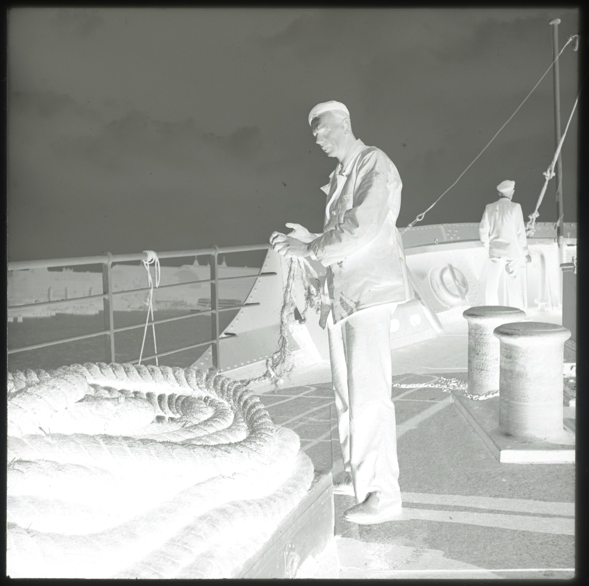 A.5263(01); Negatieven van een reis met het vrachtschip 'Java' van de SMN; negatief