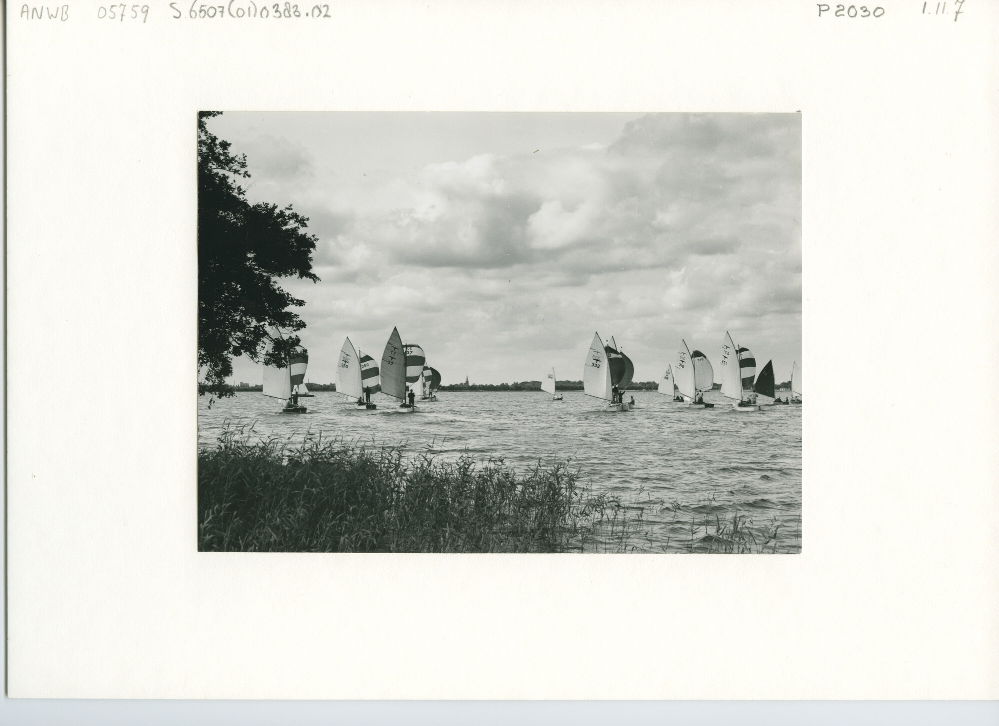 S.6507(01)0383.02; Foto van de Hollandweek I 1962: de Valkenklasse; foto