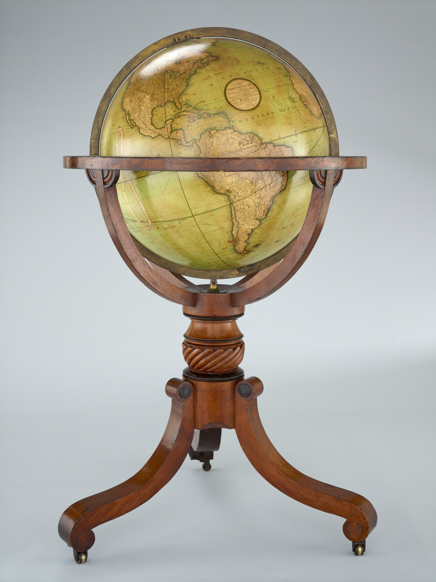 A.0145(025)14; Aardglobe van 53,5 cm. in doorsnede door John en William Cary, 1815, in de verbeterde uitgave van 1819; globe