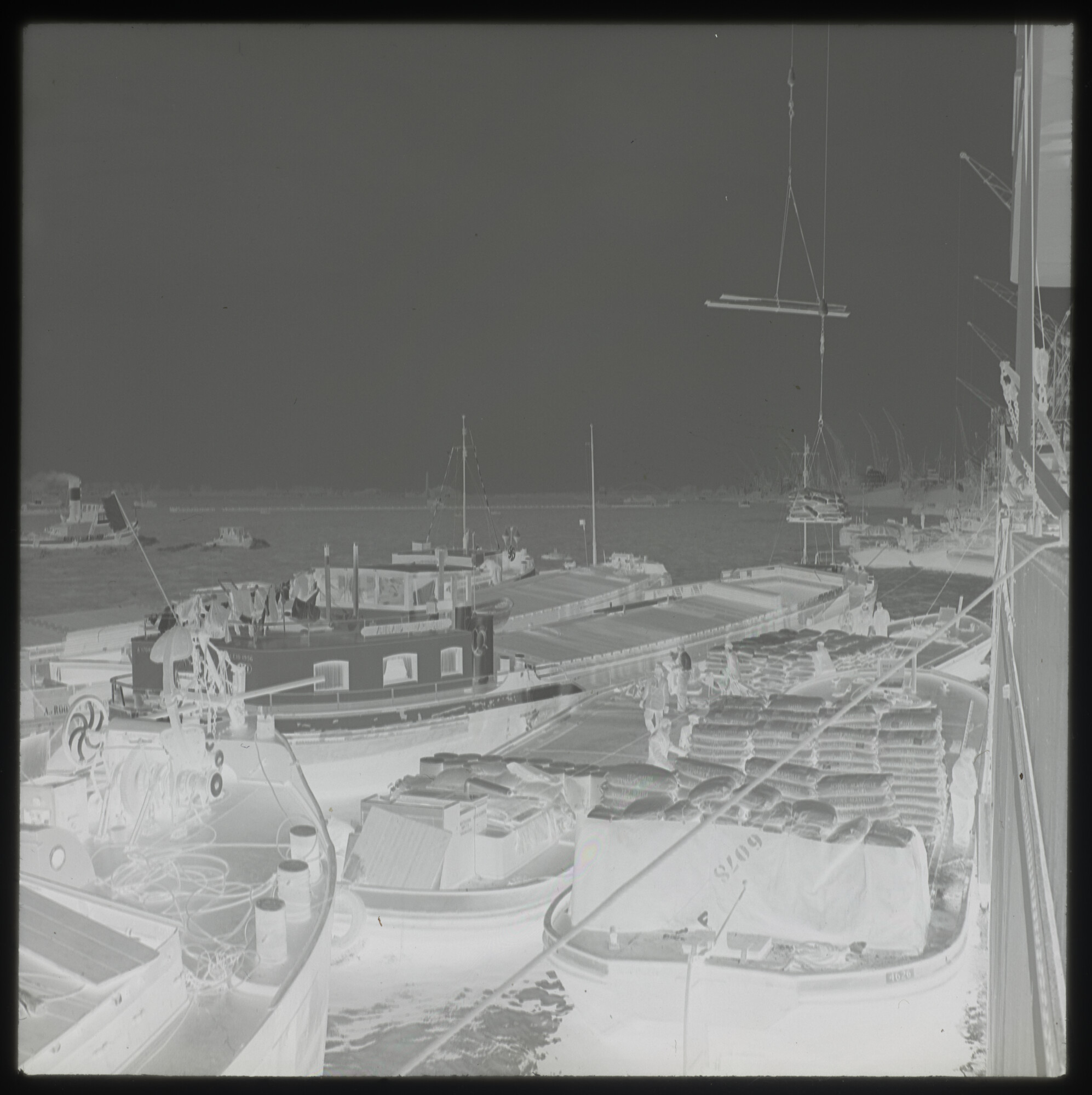 A.5263(02); Negatieven van een reis met het vrachtschip 'Woltersum' van de Stoomvaart; negatief