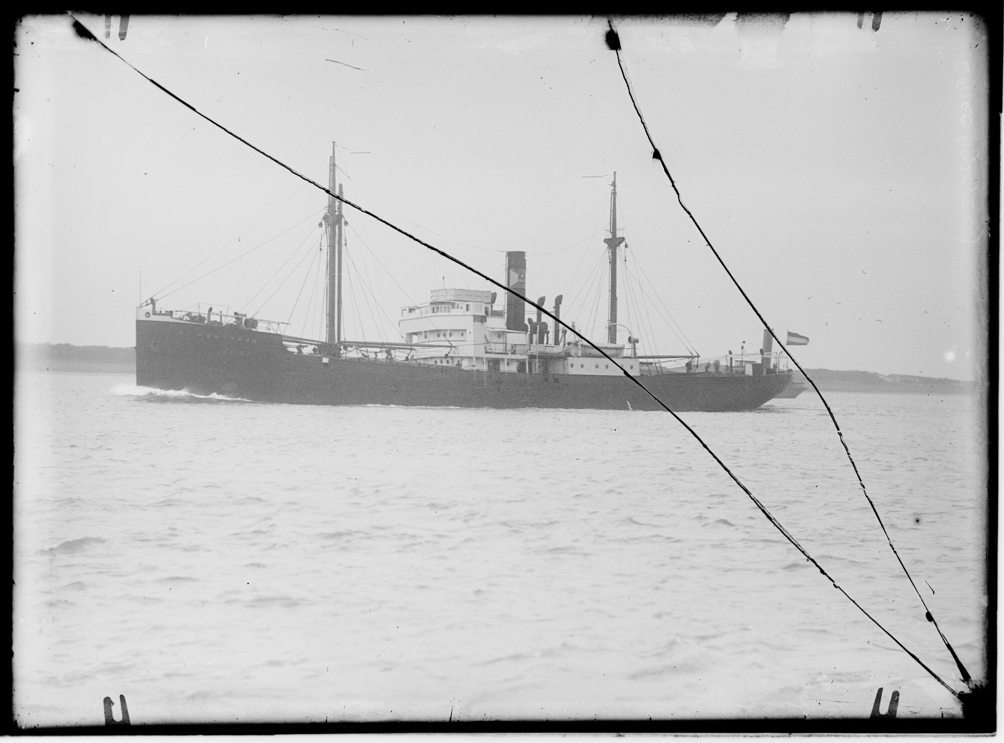 2018.1031; Glasnegatief van het vrachtschip Cairo (Duits, 1920); glasnegatief