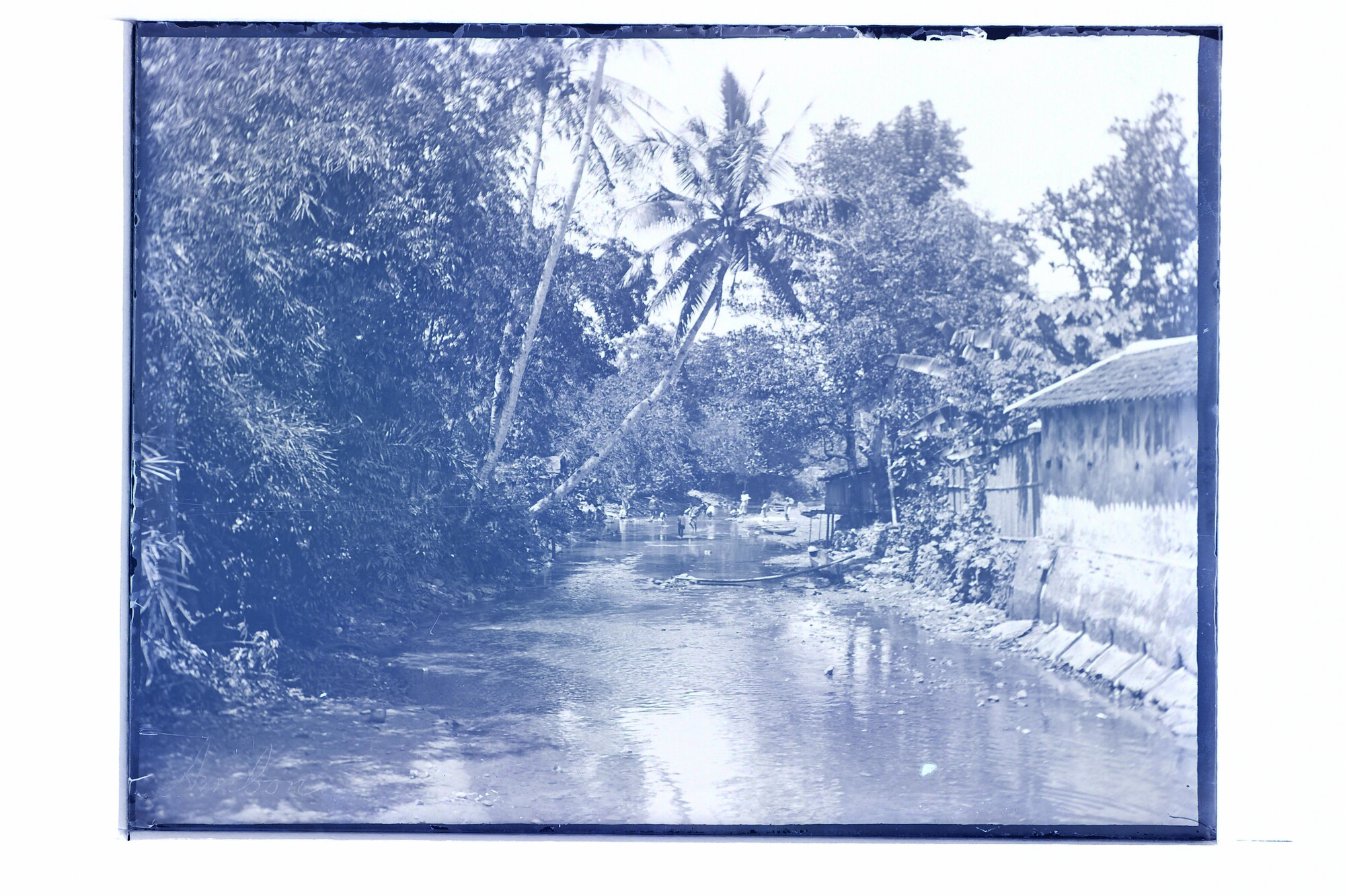 S.3319(147)a; Stadsgezicht te Ambon; negatief