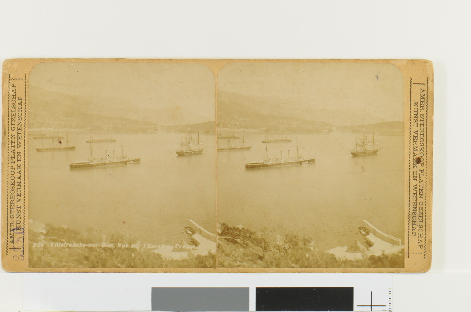 A.4485(02)12; Stereofoto van het Franse marine-eskader in de baai van Villefrance rond 1900; foto