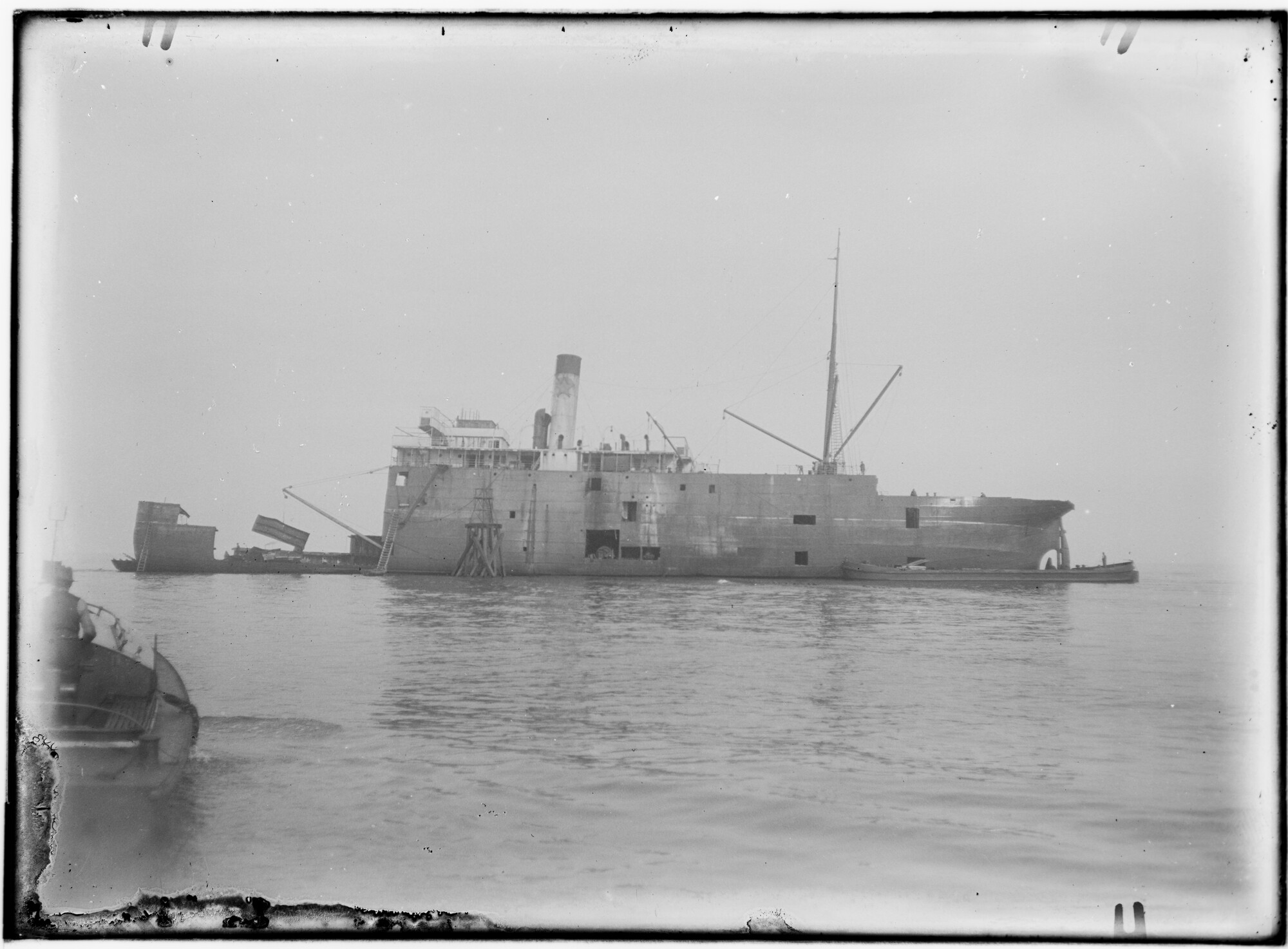 2018.1693; Glasnegatief van het vrachtschip Stuart Star; glasnegatief