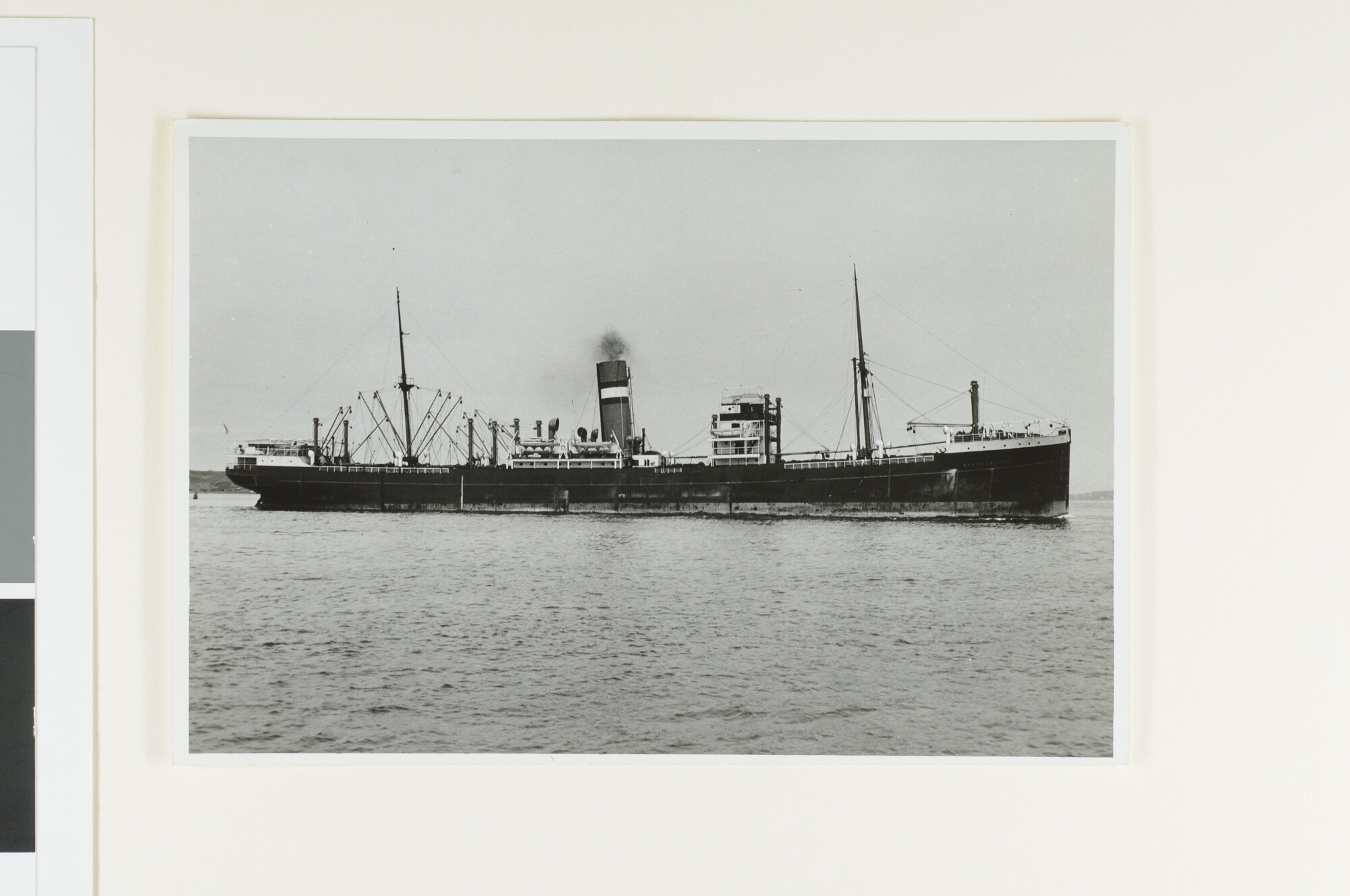 A.4744(12); Het vrachtschip ss. 'Beemsterdijk' van de Holland-Amerika Lijn; foto