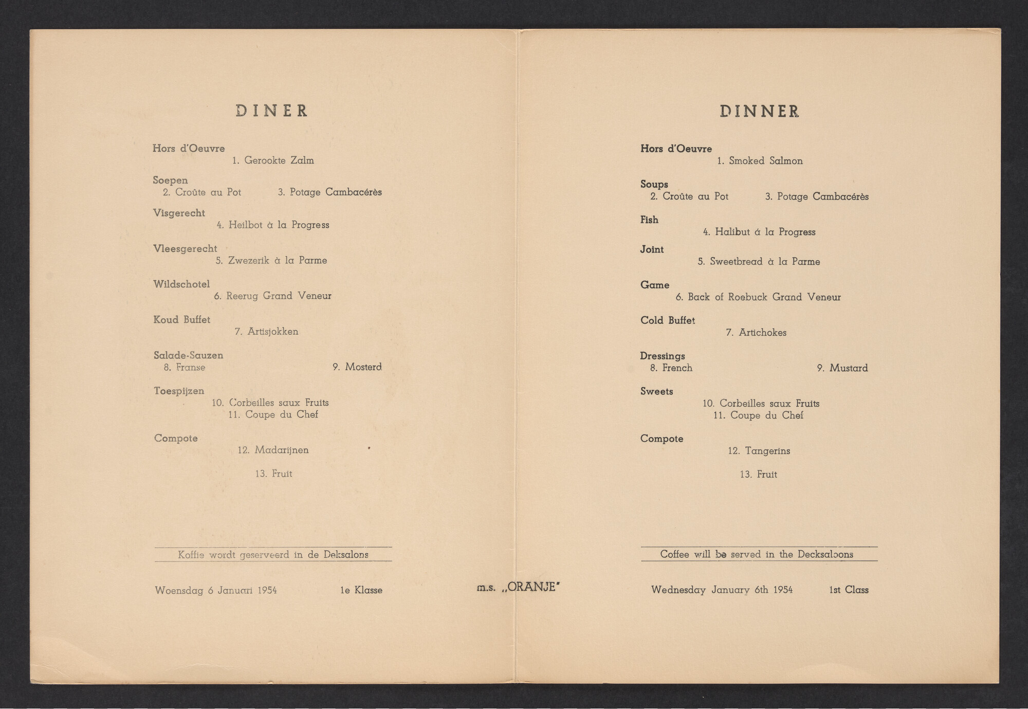 2019.0671; Fotoalbum van het echtpaar Jan van der Meer Mohr en Johanna van der Meer Mohr-van Ruler van hun reis op ms. Oranje van Tandjong Priok naar Amsterdam tussen 18 december 1953 en 7 januari 1954; fotoalbum