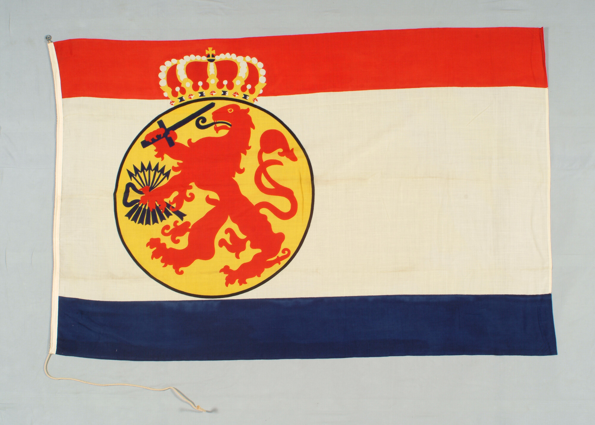 S.6483(2147); Rederijvlag van de Koninklijke Hollandsche Lloyd te Amsterdam; vlag