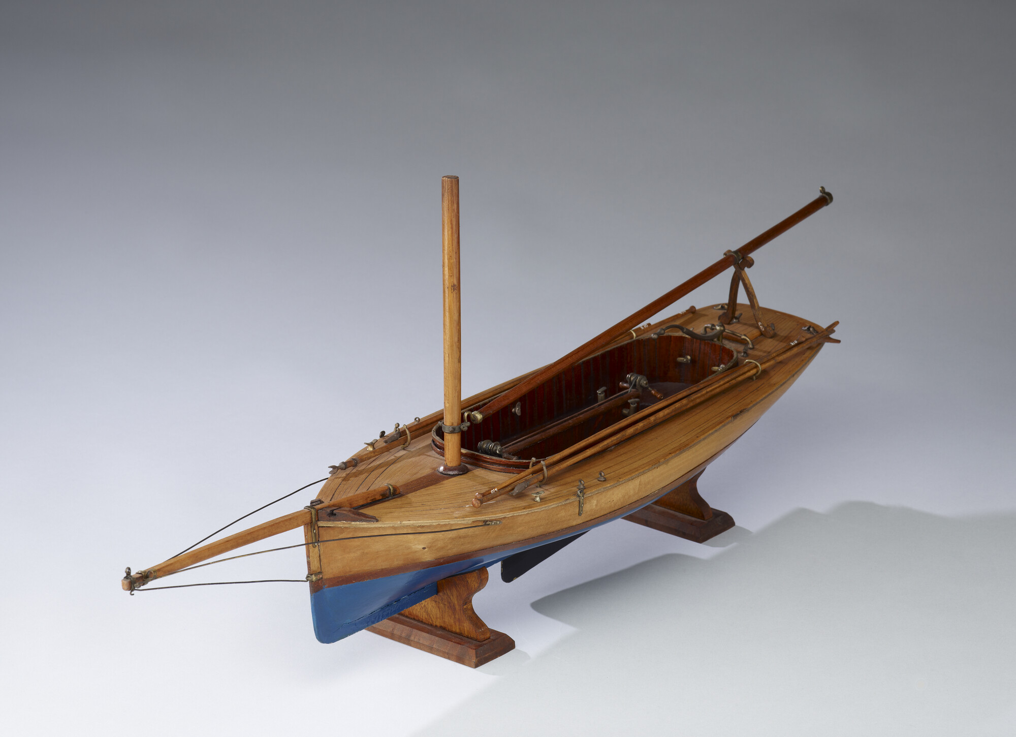 S.0010(03); Model van een midzwaardjacht; scheepsmodel