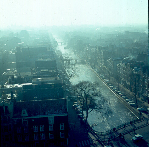 S.9100(1237); Stadsgezicht in Amsterdam; diapositief