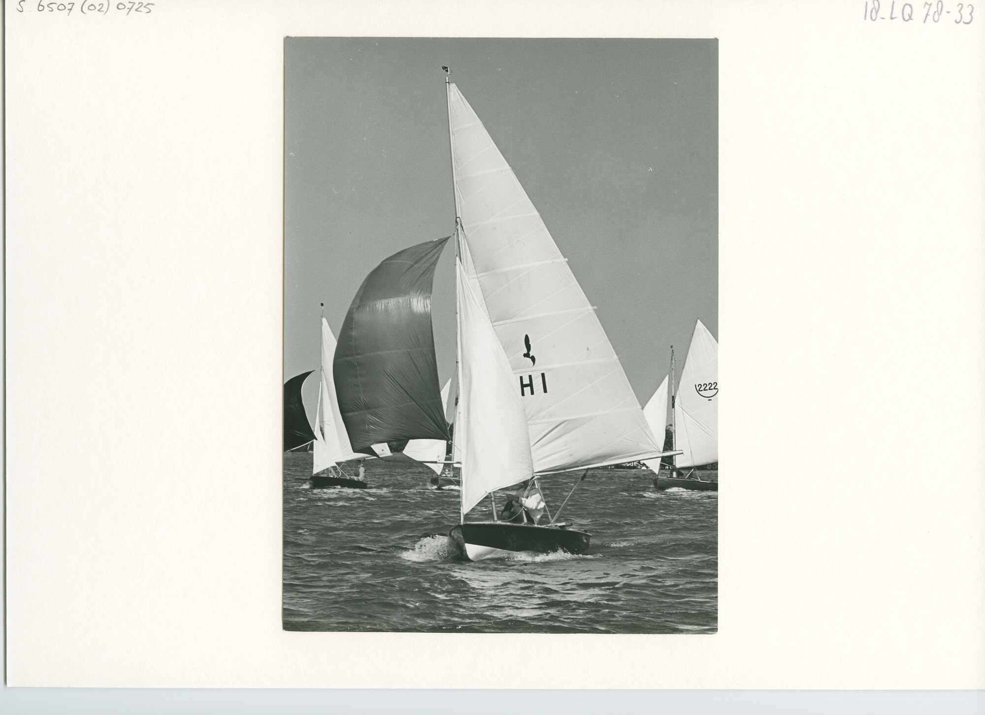 S.6507(02)0725.04; Zwart-wit foto van de Goudse Zeilweek 1963: de Hornet-klasse; foto