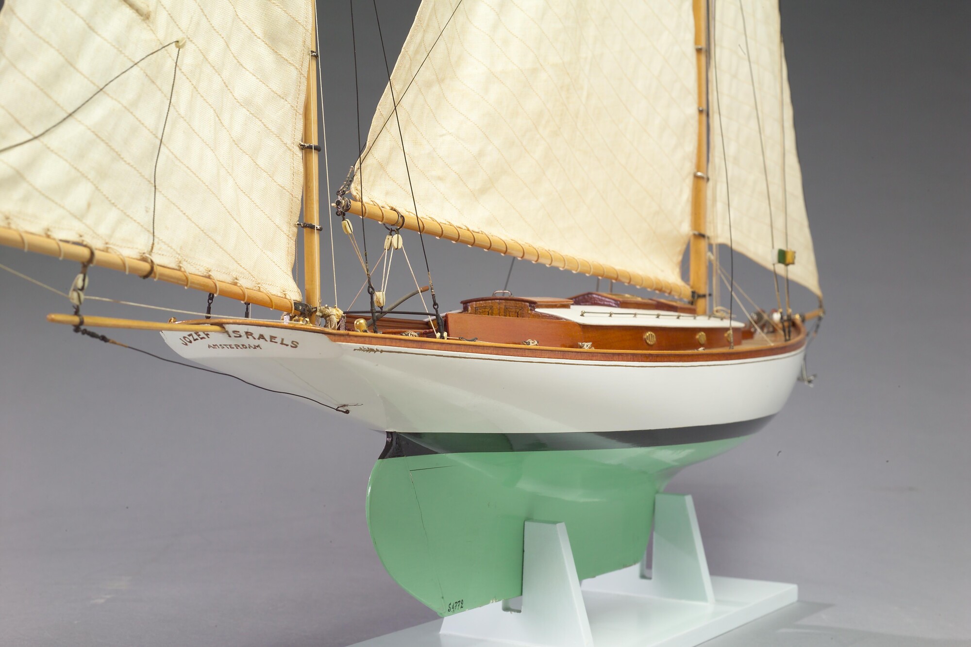 S.4772; Model van de yawl Jozef Israëls; scheepsmodel