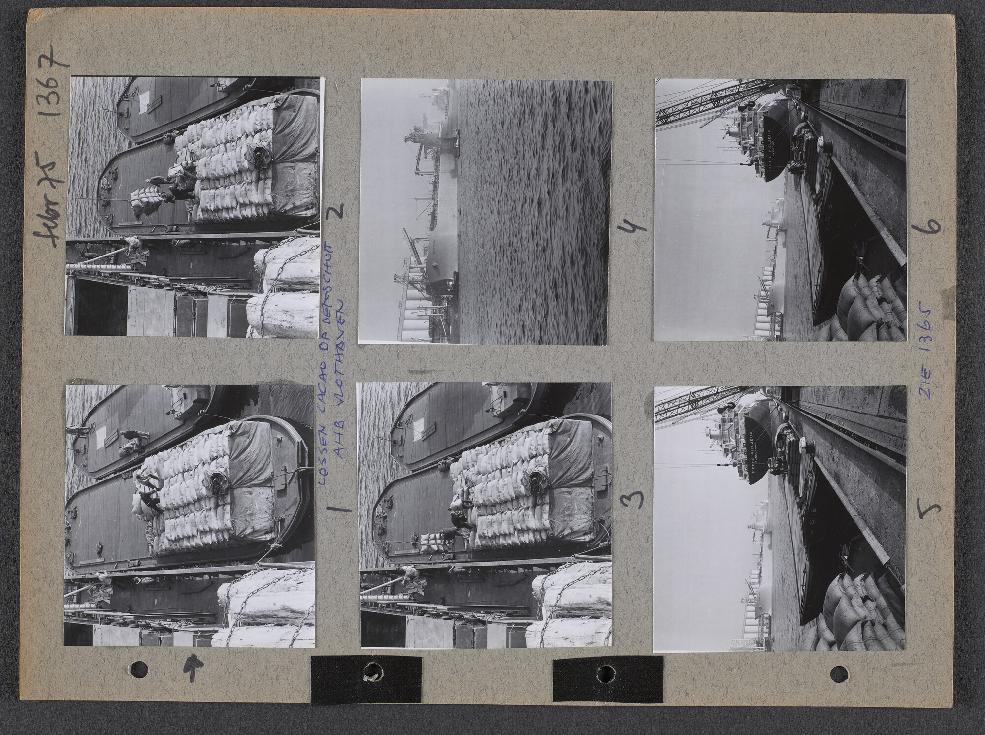 S.9102(35); Multomap met foto's door Ben Burgers, samengesteld door de Vereniging De Amsterdamsche Haven; foto