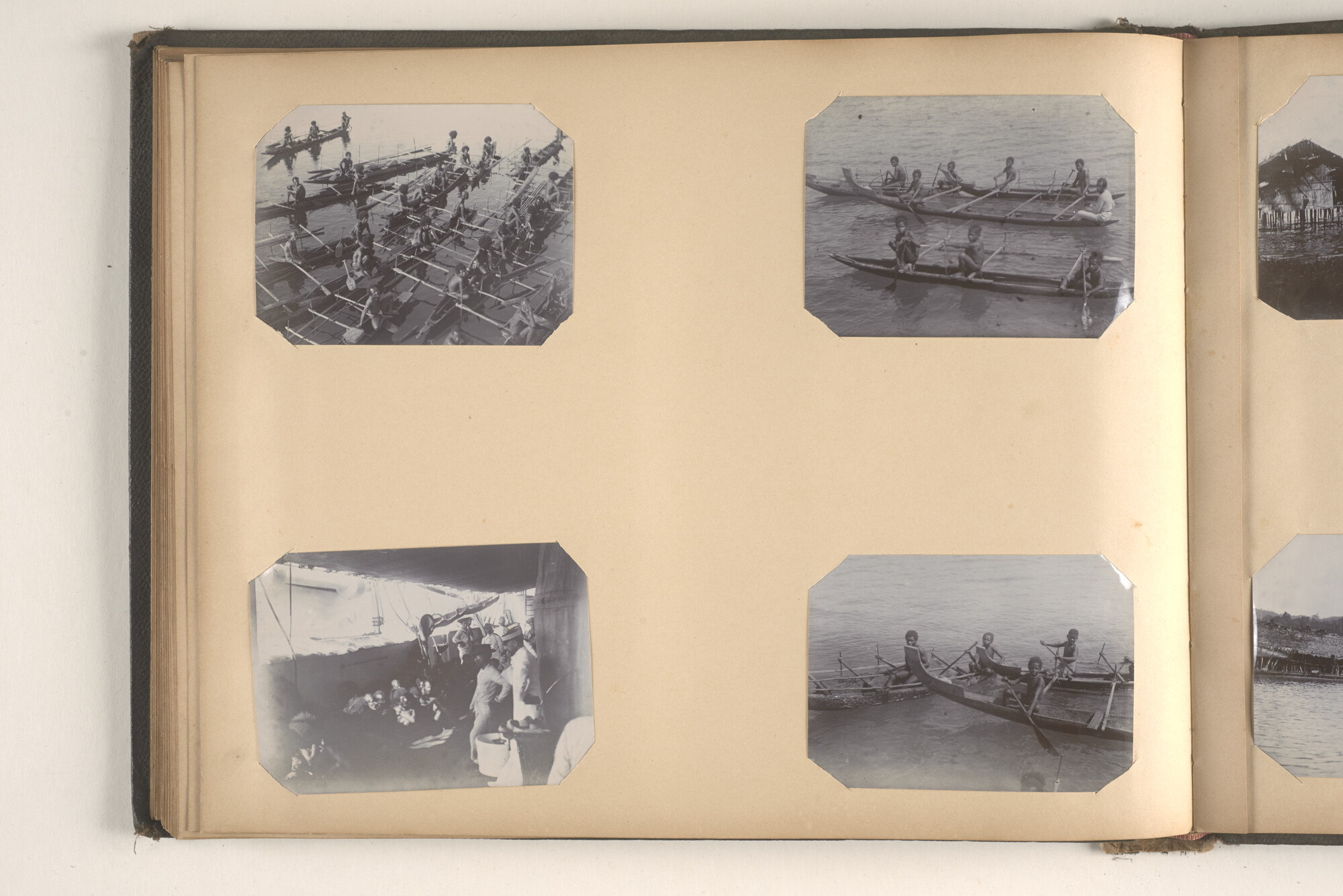 2015.0862; Fotoalbum met souvenirfoto’s verzameld tijdens de reizen van James Reginald Filz, 18 oktober 1901 t/m september 1904; fotoalbum