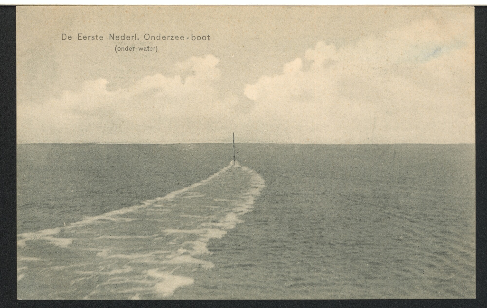 A.4426(03); Bouw, tewaterlating en proeftocht van de onderzeeboot Hr.Ms. 'Luctor et; prentbriefkaart-serie