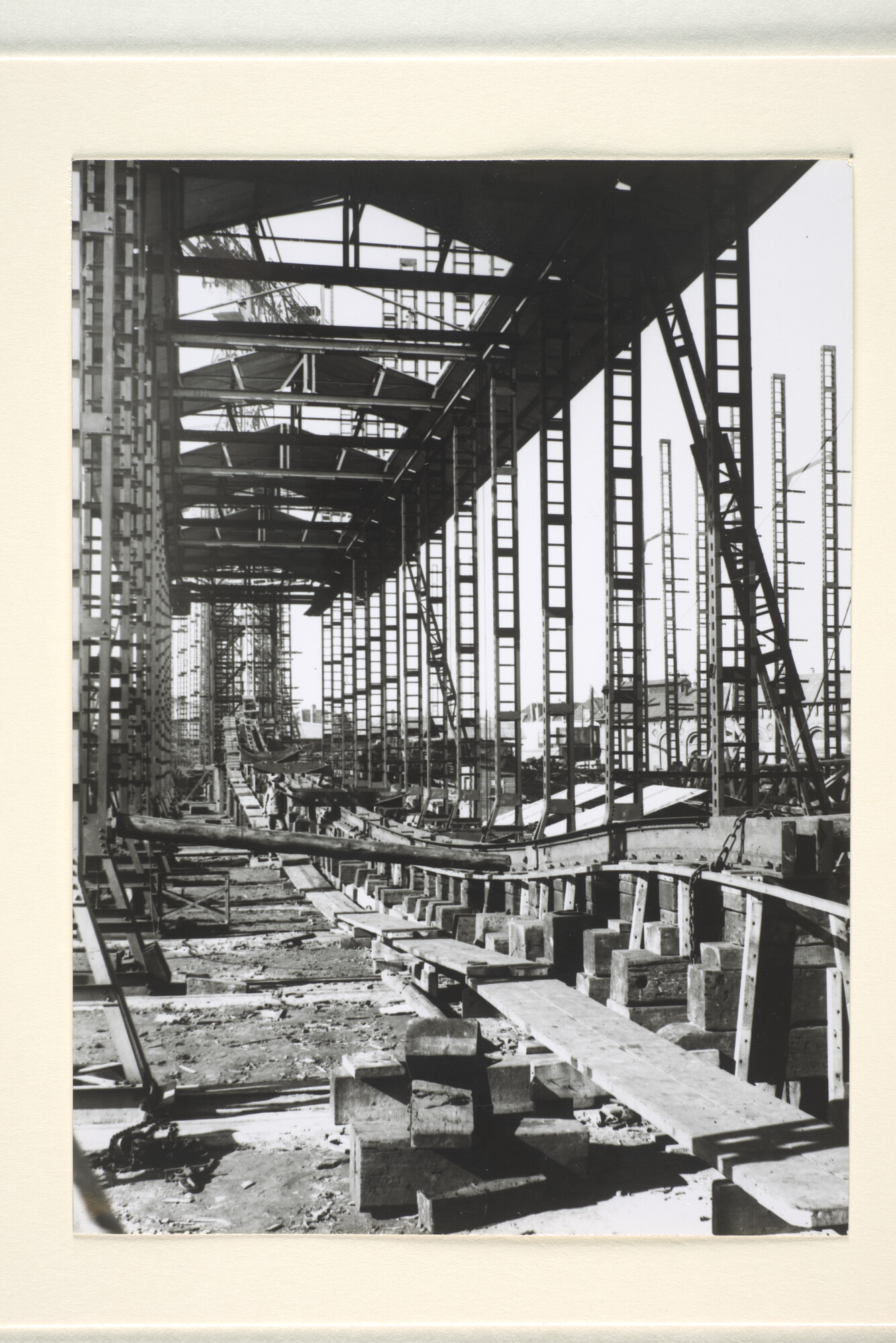 1994.7362; Reproductiefoto's - uit een fotoalbum - m.b.t. de bouw van de onderzeeboot Hr.Ms. 'O 16' bij de Koninklijke Maatschappij 'De Schelde' te Vlissingen [...]; fotoreportage