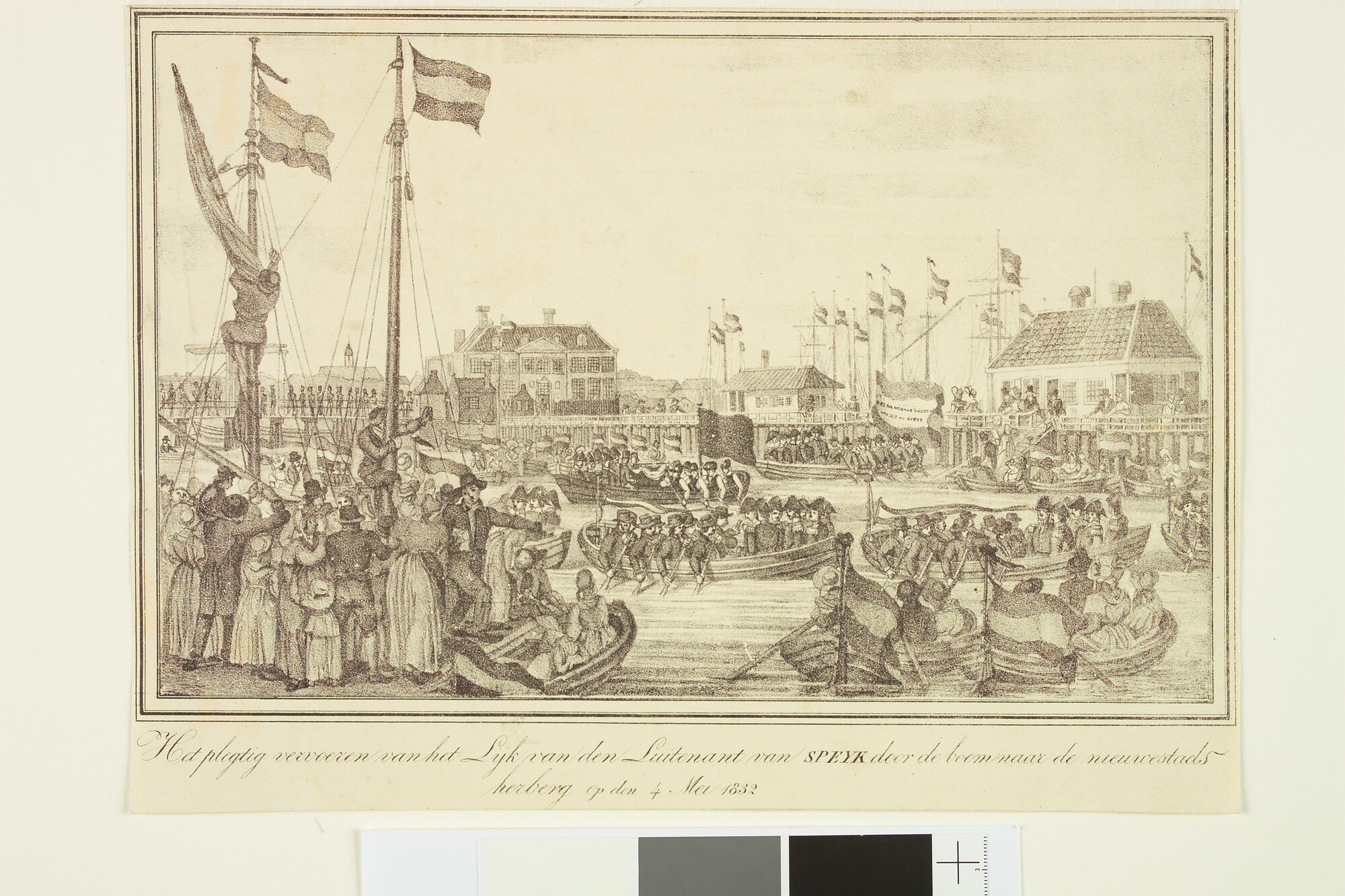 A.0356(52)08; Plechtige lijkvaart van Van Speyk met rechts de nieuwe Stadsherberg en in het midden de lijkstoet; prent