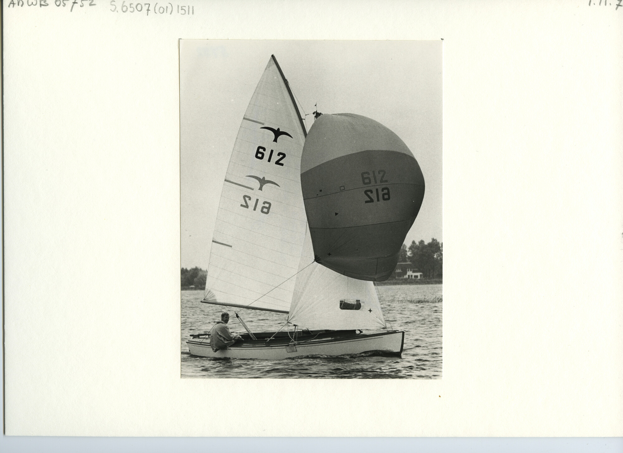 S.6507(01)1511; Foto van valk, nummer 612; foto