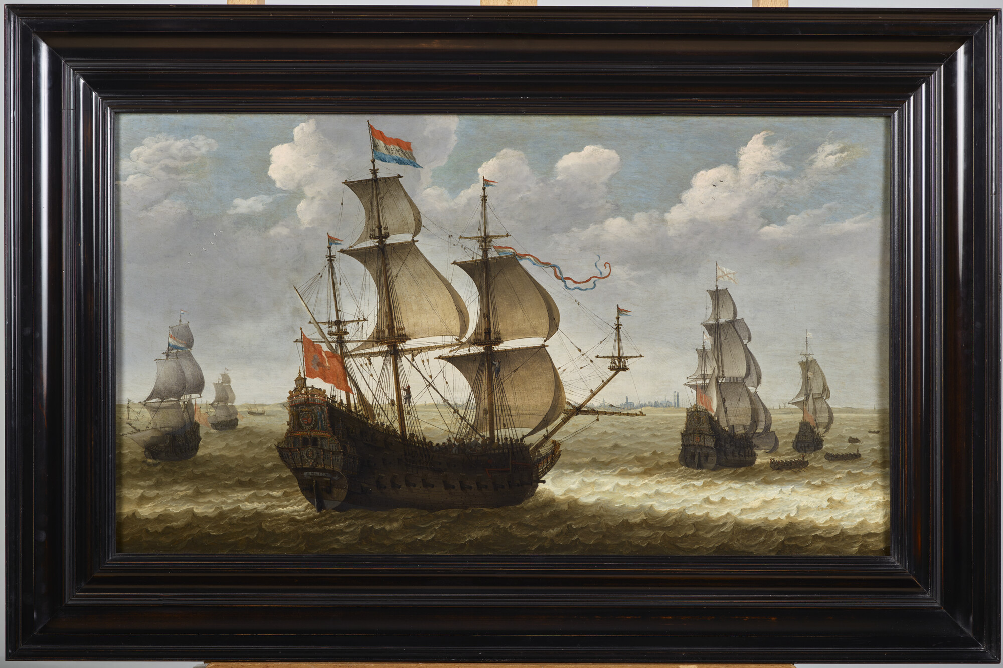 2022.1511; De Aemilia en andere schepen voor Duinkerken; schilderij