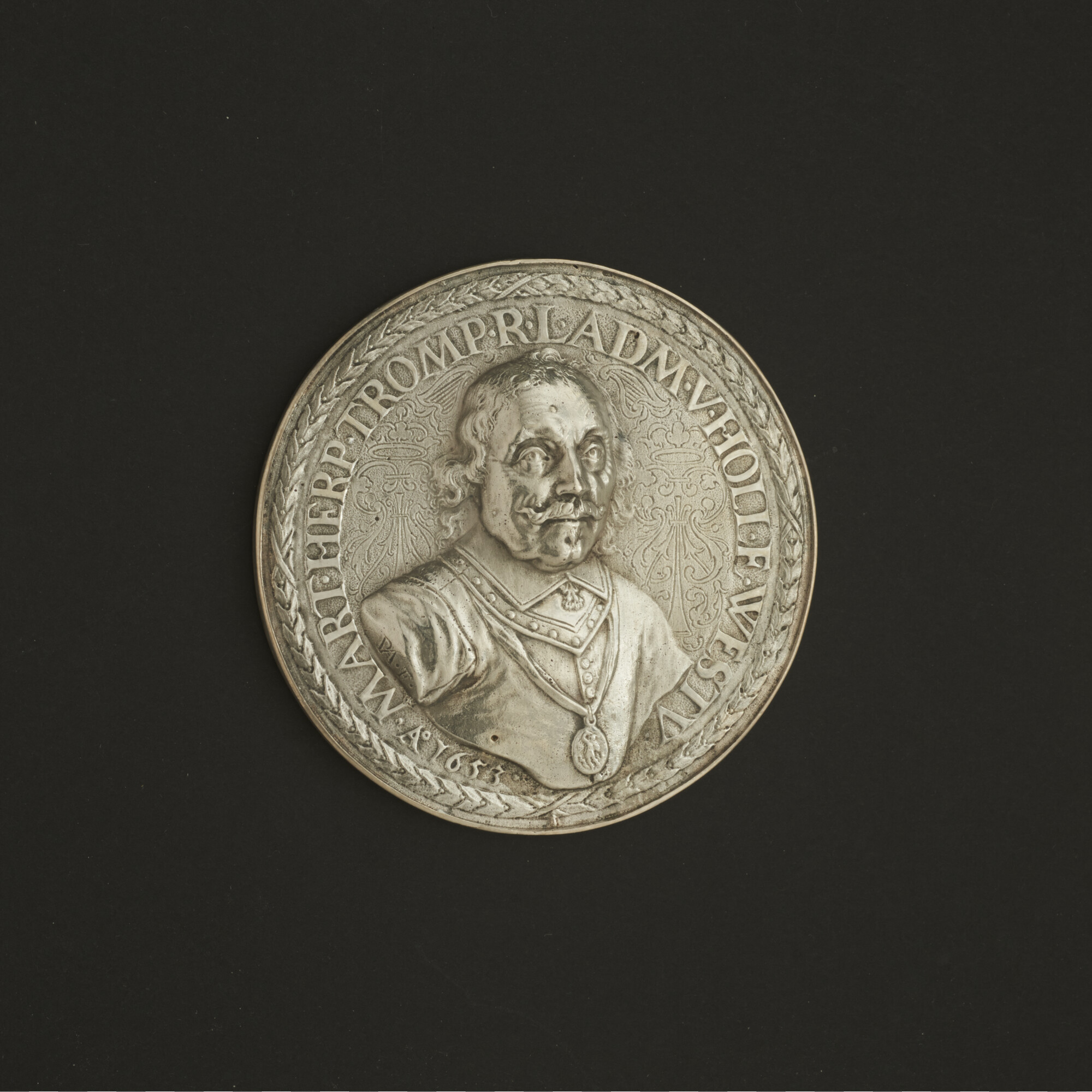S.0004(01)04; Penning op het sneuvelen van luitenant-admiraal Maarten Harpertsz. Tromp, 1653; penning
