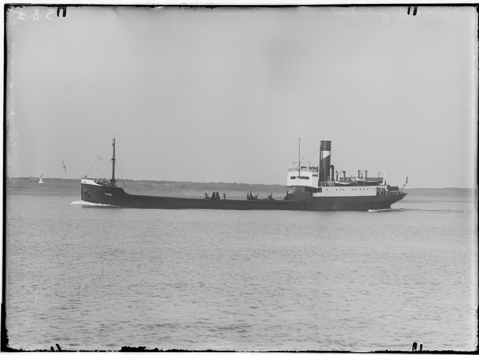 2018.1764; Glasnegatief van het vrachtschip Tyne (Nederlands, 1922); glasnegatief