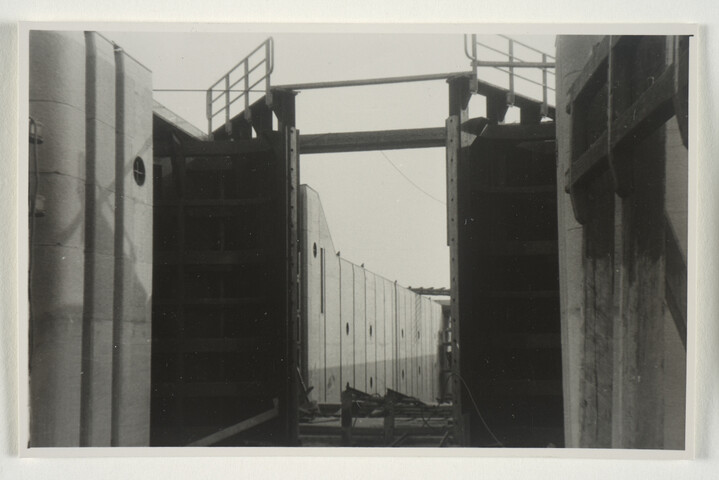 S.5219(12)0577; Foto van de keersluis bij Kadoelen in de Noordoostpolder; foto