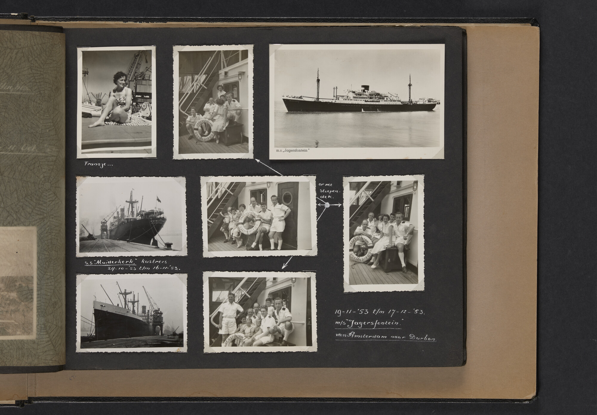 2021.0010; Fotoalbum van Joost Ossewaarde, radiotelegrafist, van reizen op diverse schepen van 1953 t/m 1958; fotoalbum