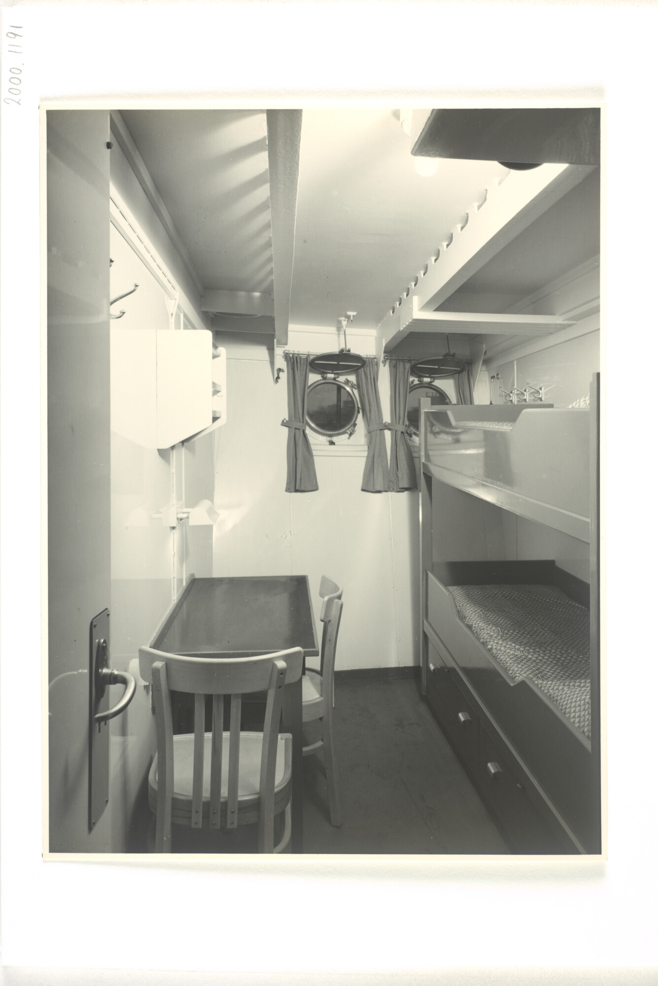 2000.1191; Interieurfoto's genomen a/b vrachtschip ms. Bintang) van de SMN; fotoreportage