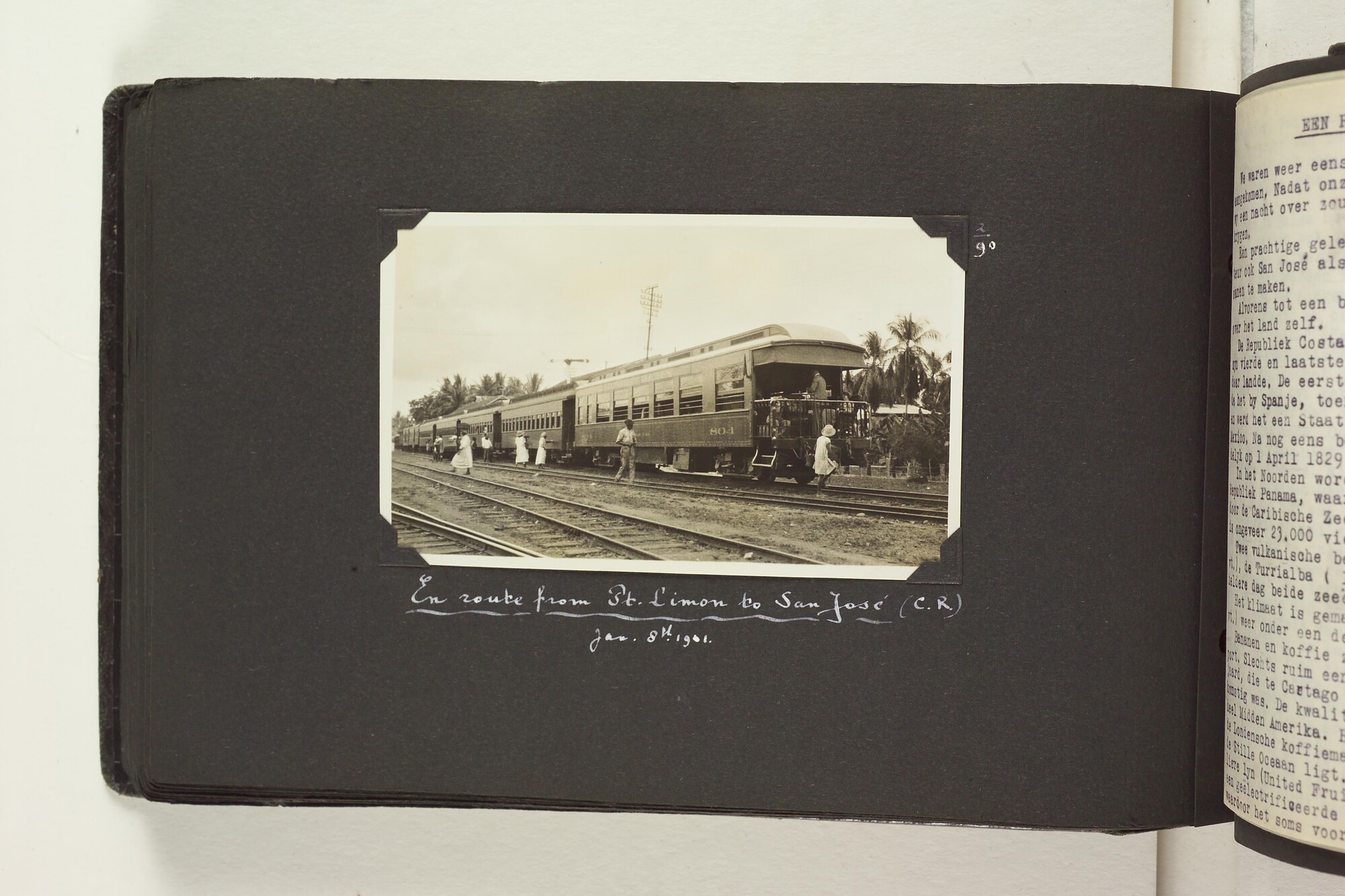 S.6156(06)l; Fotoalbum l) uit een serie van veertien uit de Collectie Job over zijn reizen met ss. 'Stuyvesant' en 'Venezuela' van de KNSM [...]; fotoalbum