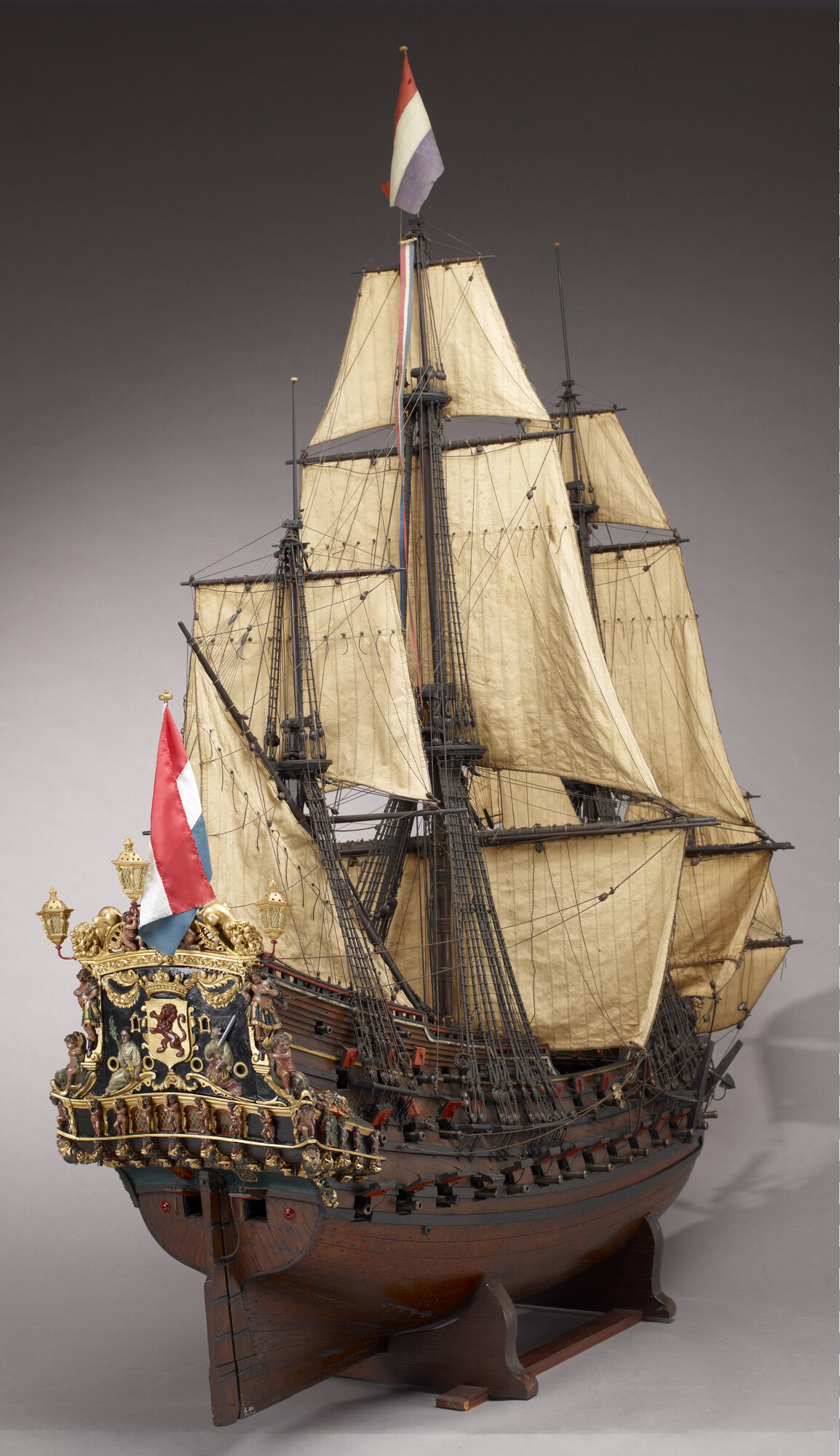 A.0115(03); Model van het oorlogsschip Hollandia; scheepsmodel