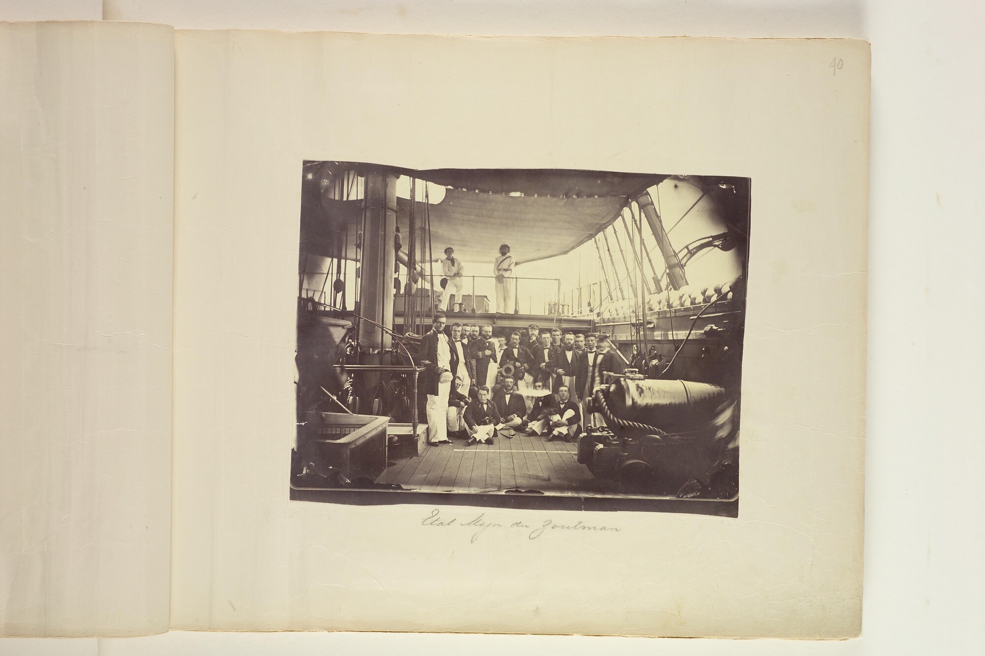 S.3628(02); Album nr. 1 uit een serie van drie van de Nederlandse consul in Japan Dirk de Graeff van Polsbroek; fotoalbum