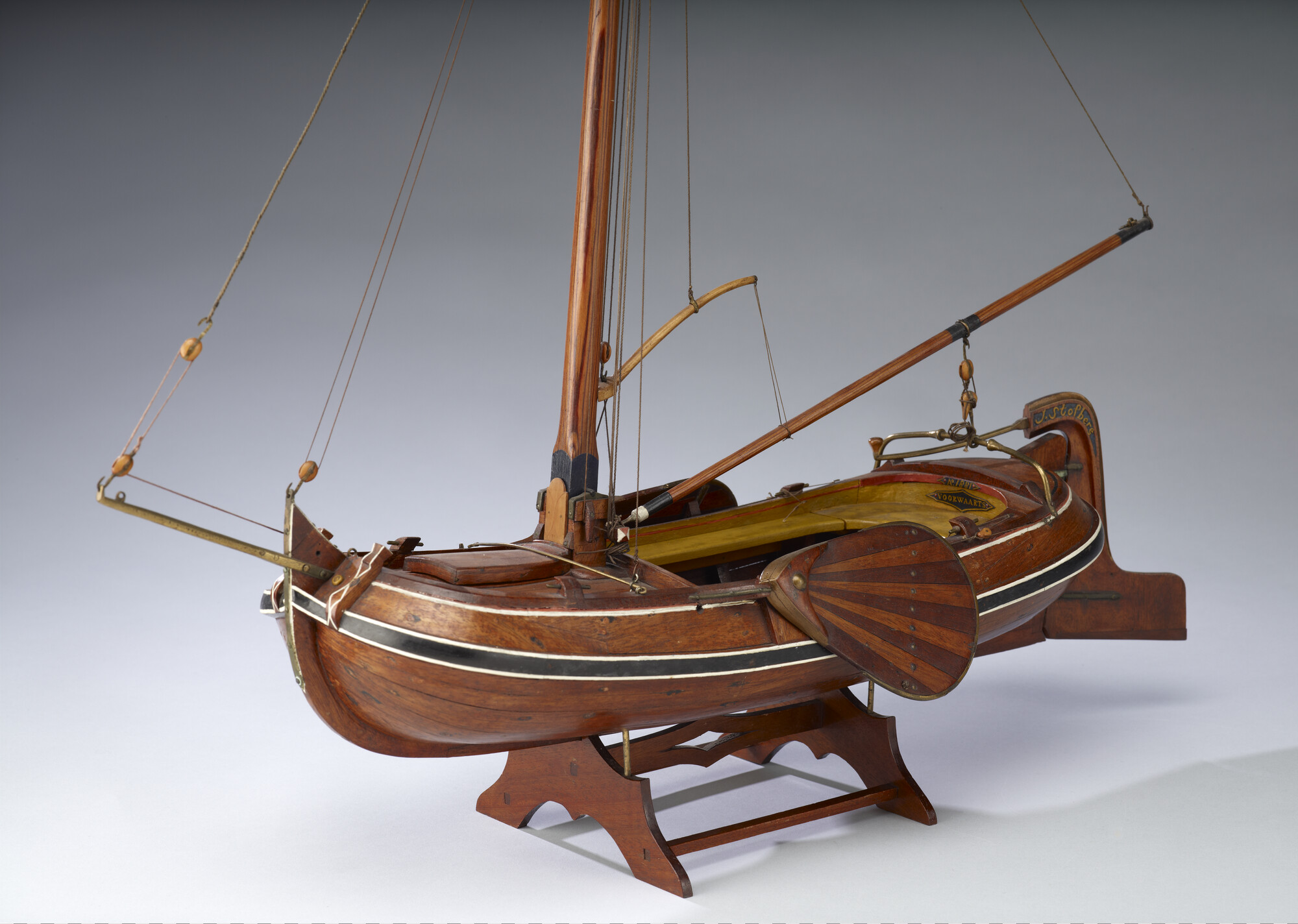 S.1225(02); Model van het jacht Voorwaarts; scheepsmodel