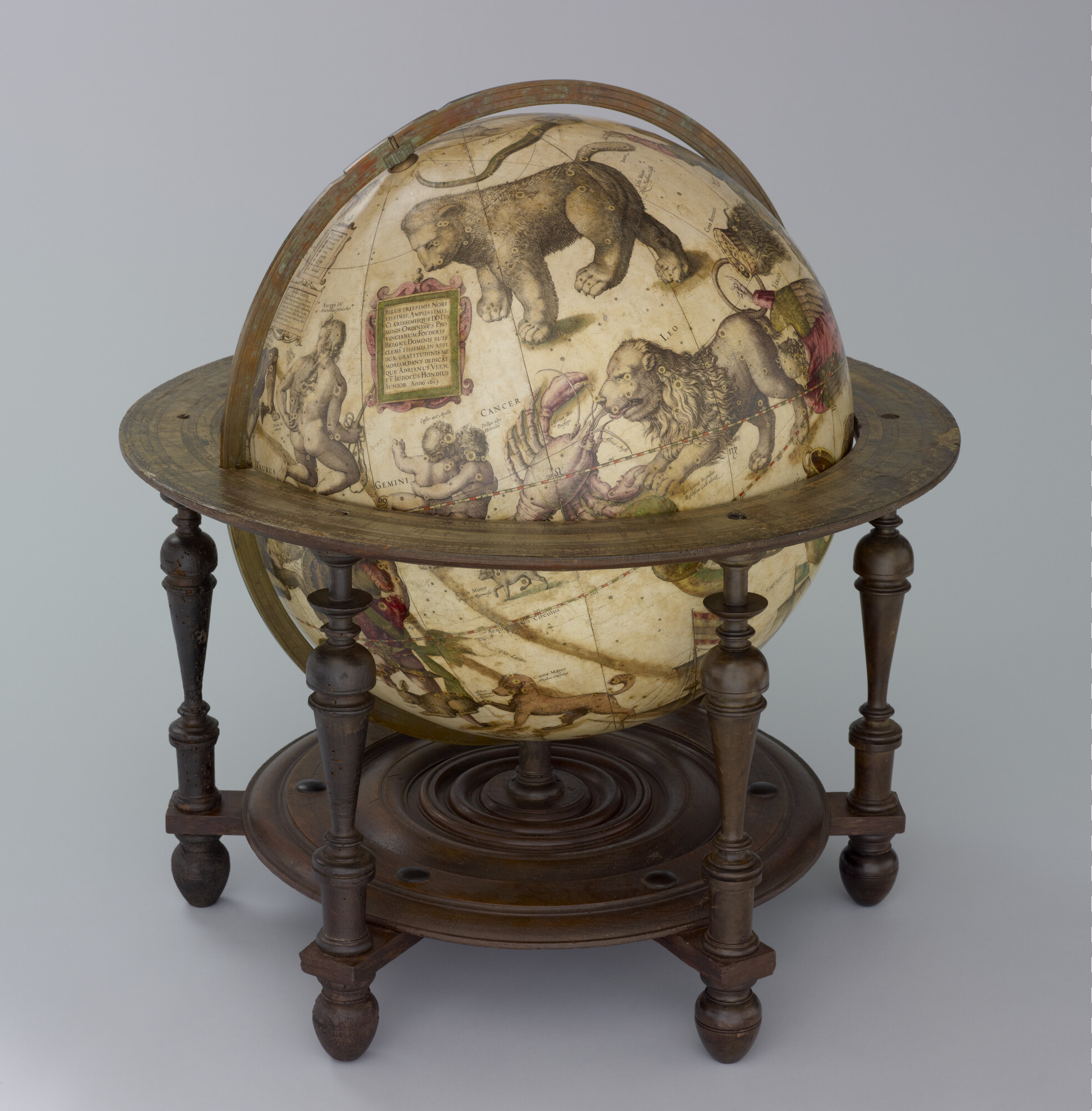 S.3300(02); Hemelglobe van 53,5 cm. in doorsnede door Jodocus Hondius junior en Adriaen Veen, 1613; globe