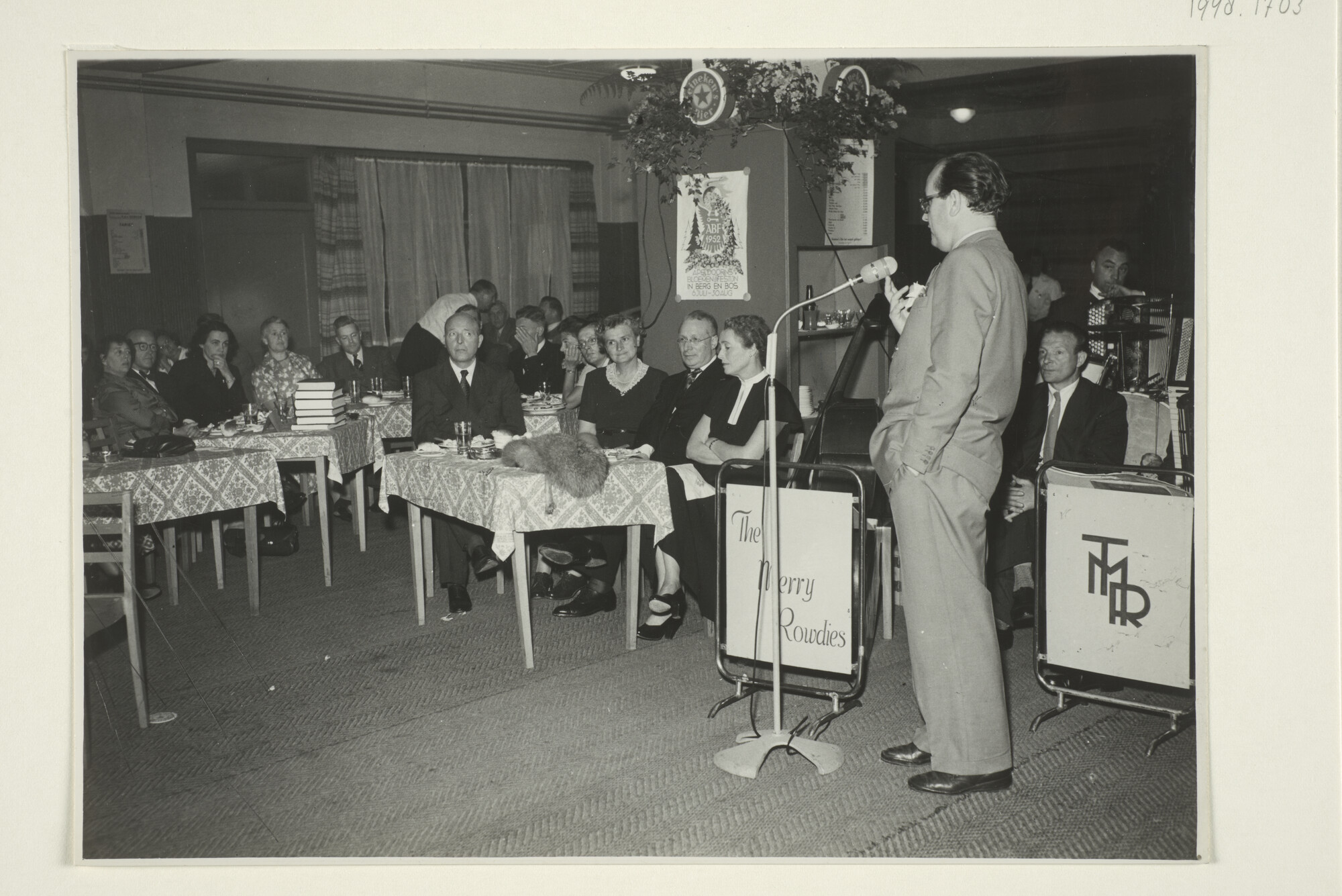 1998.1703; Foto's van de tentoonstelling 'De Rijn in de RAI' in Amsterdam; fotoreportage