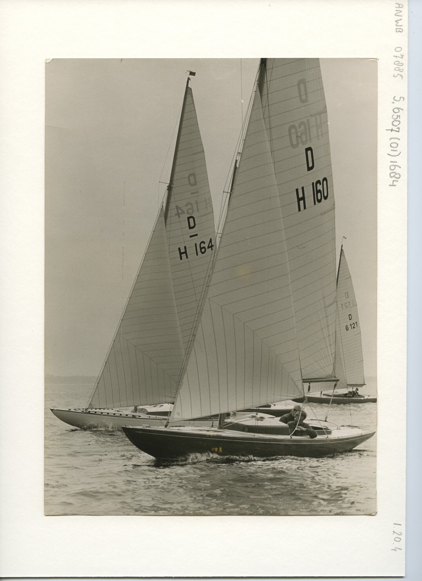 S.6507(01)1684; Foto van draakklasse; foto