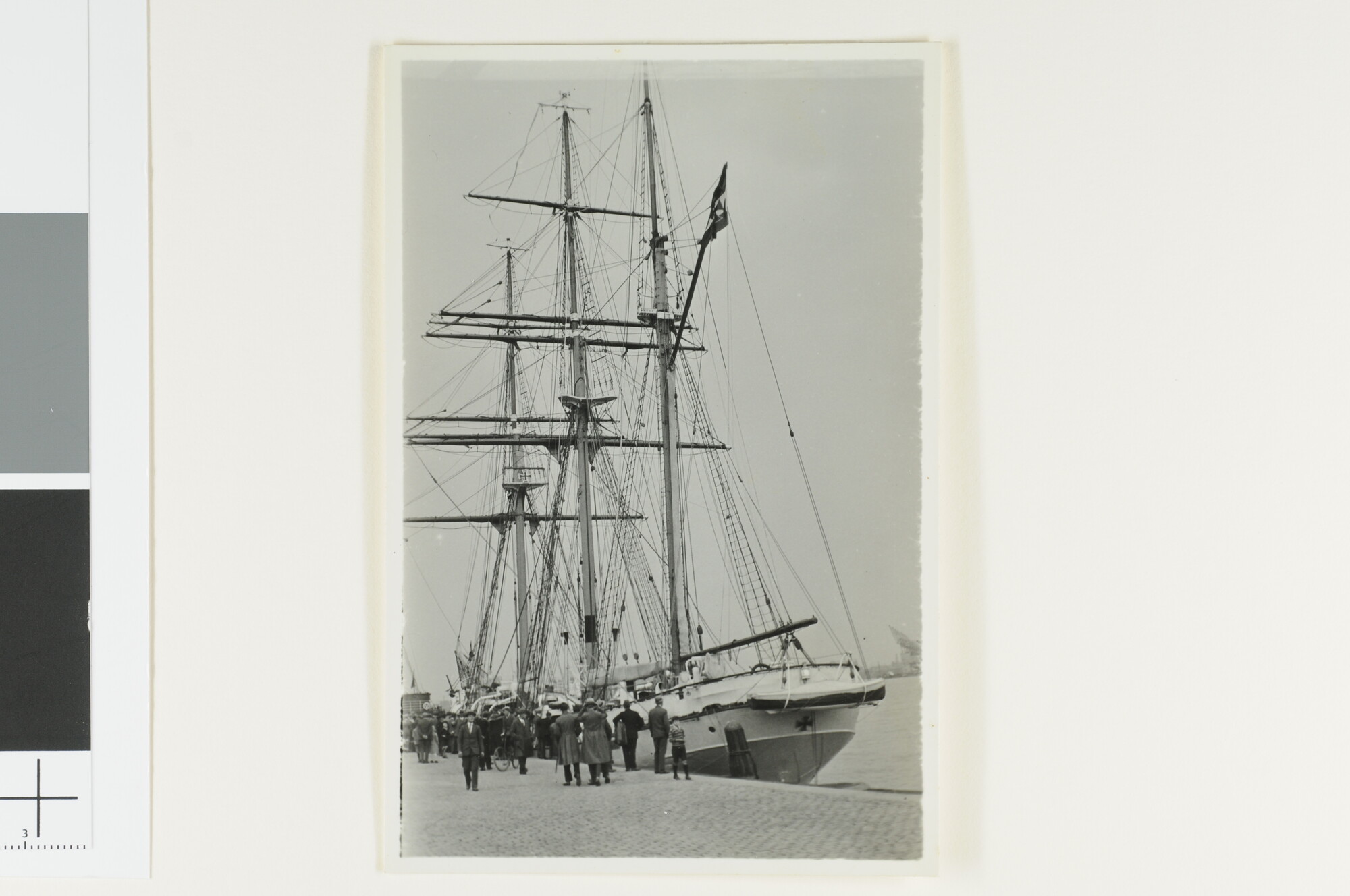 A.2867(01)108; Vlootbezoek aan Rotterdam; foto