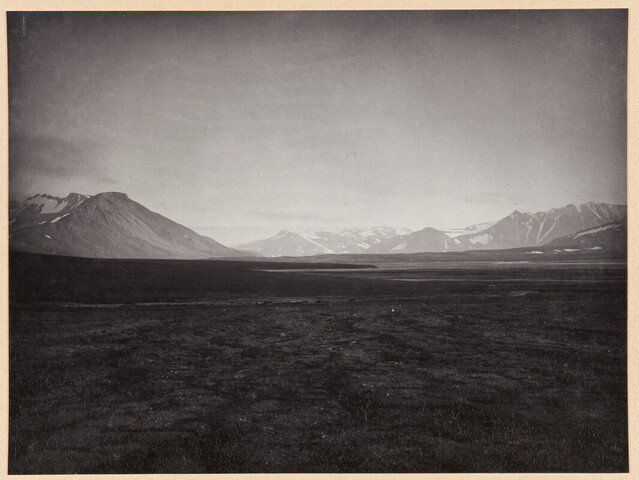 A.0123(03)42; Kooldruk van foto van de Eerste Noordpoolreis van de 'Willem Barents' naar Spitsbergen en Nova Zembla; fotoreportage