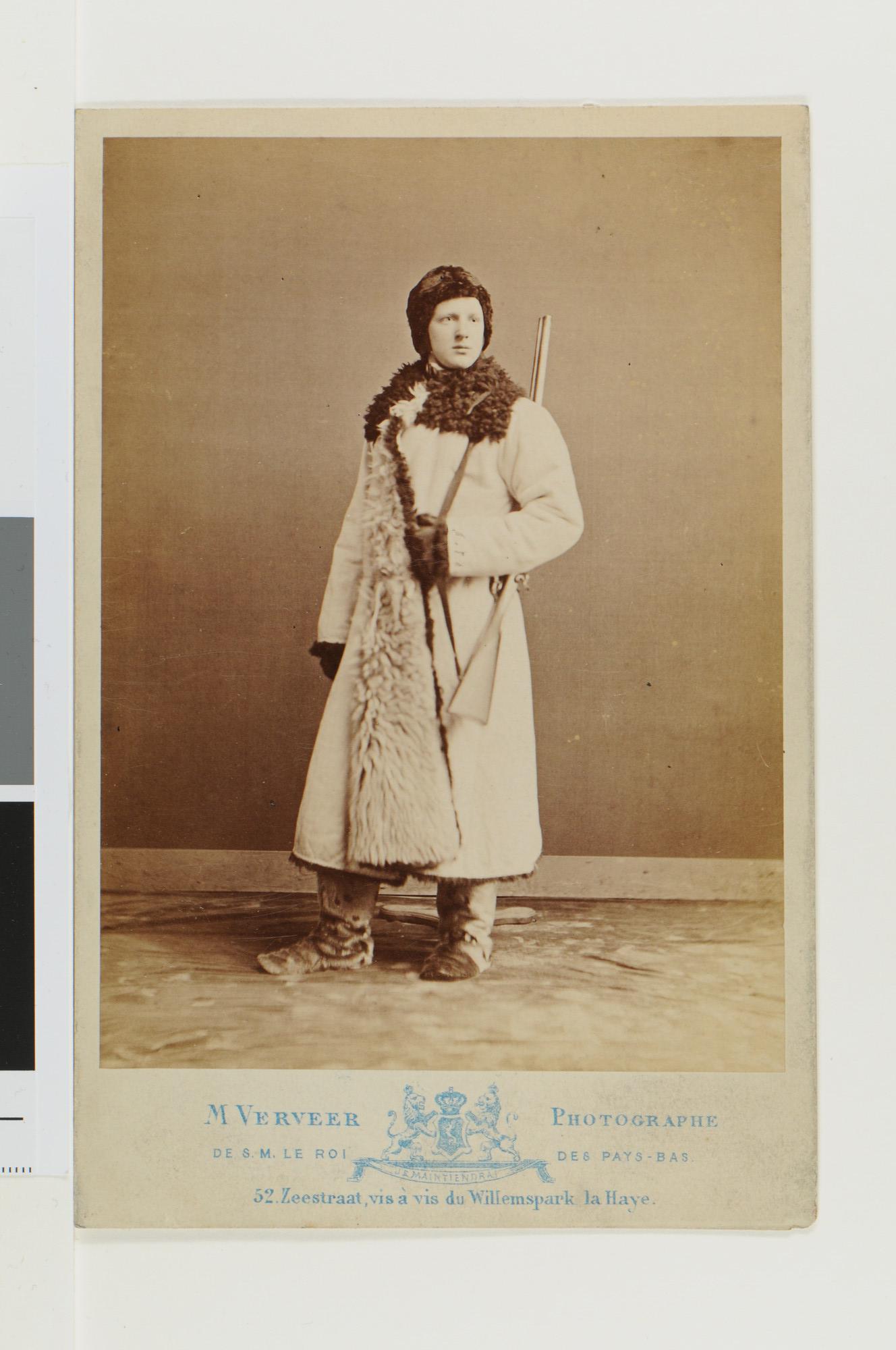 S.2956(06)08; Portretfoto van L.R. Koolemans Beijnen (1852-1879), luitenant ter zee; foto