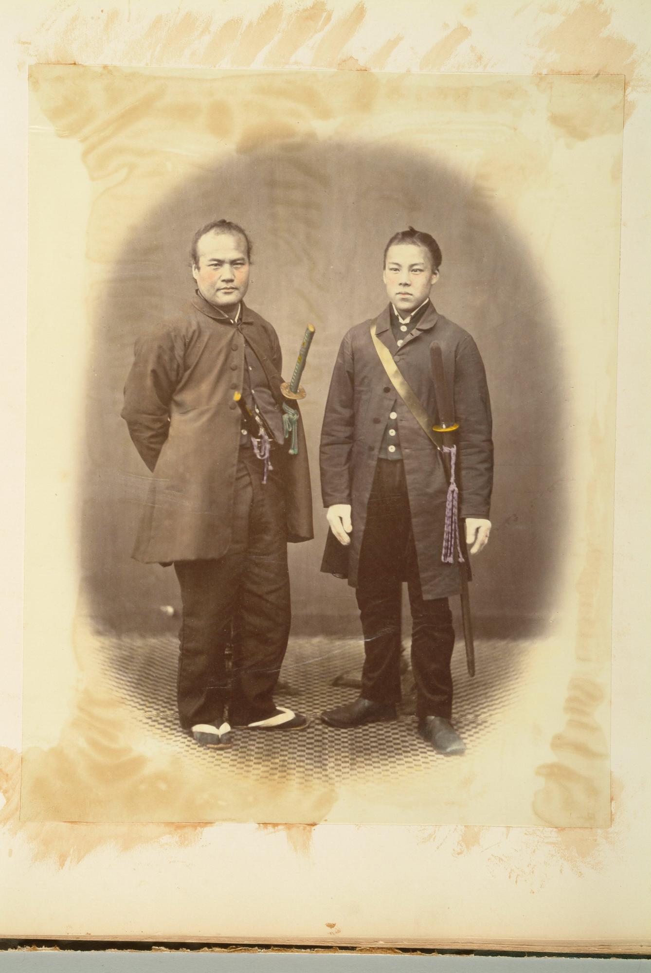 S.3628(04); 'Views of Japan': Album nr. 3 uit een serie van drie van de Nederlandse consul in Japan Dirk de Graeff van Polsbroek; fotoalbum